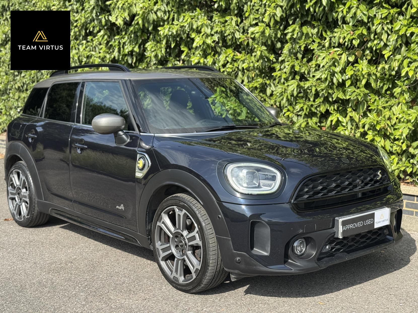 MINI Countryman 1.5 10kWh Cooper SE Exclusive SUV 5dr Petrol Plug-in Hybrid Auto ALL4 Euro 6 (s/s) (222 ps)