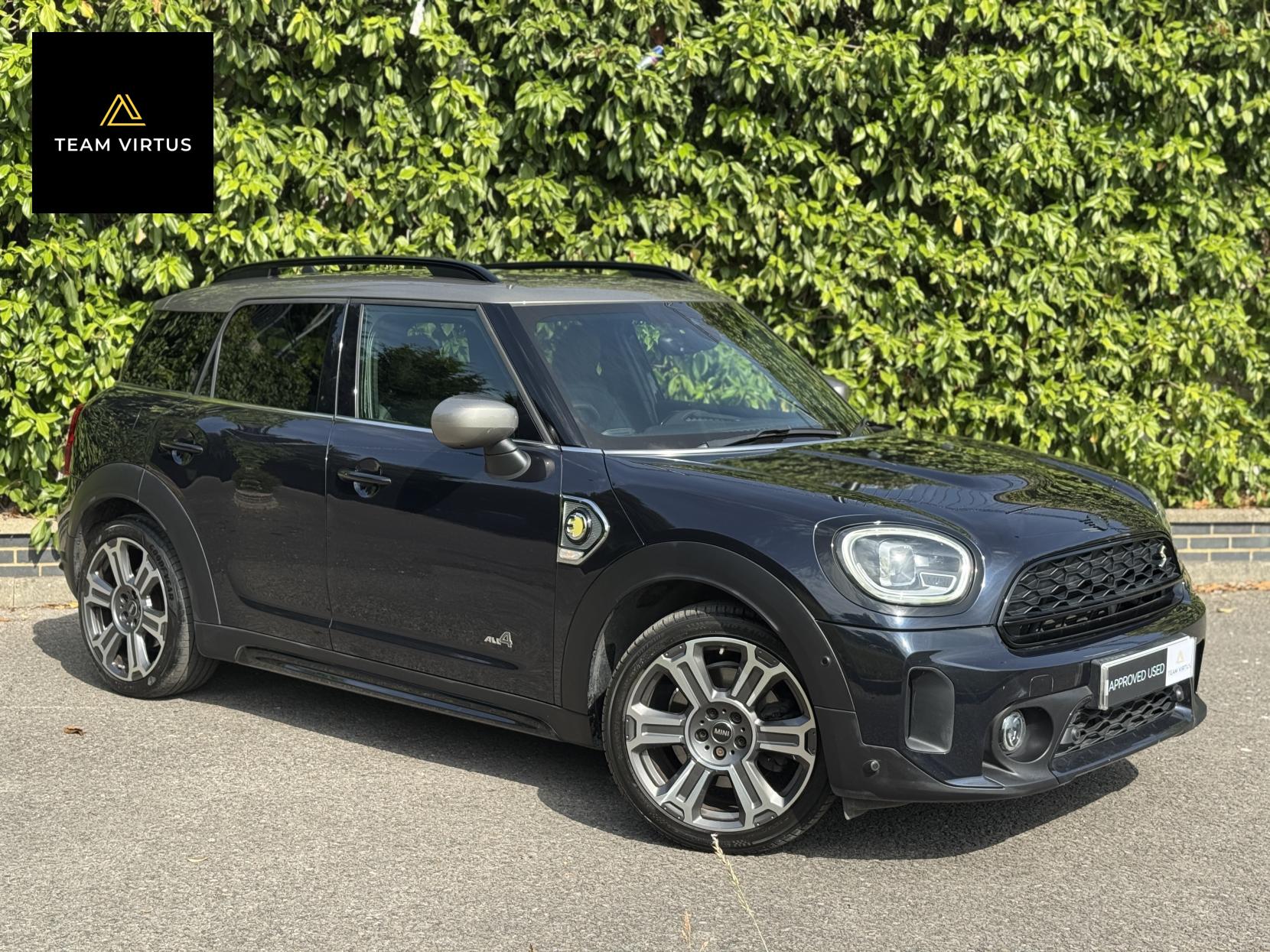 MINI Countryman 1.5 10kWh Cooper SE Exclusive SUV 5dr Petrol Plug-in Hybrid Auto ALL4 Euro 6 (s/s) (222 ps)