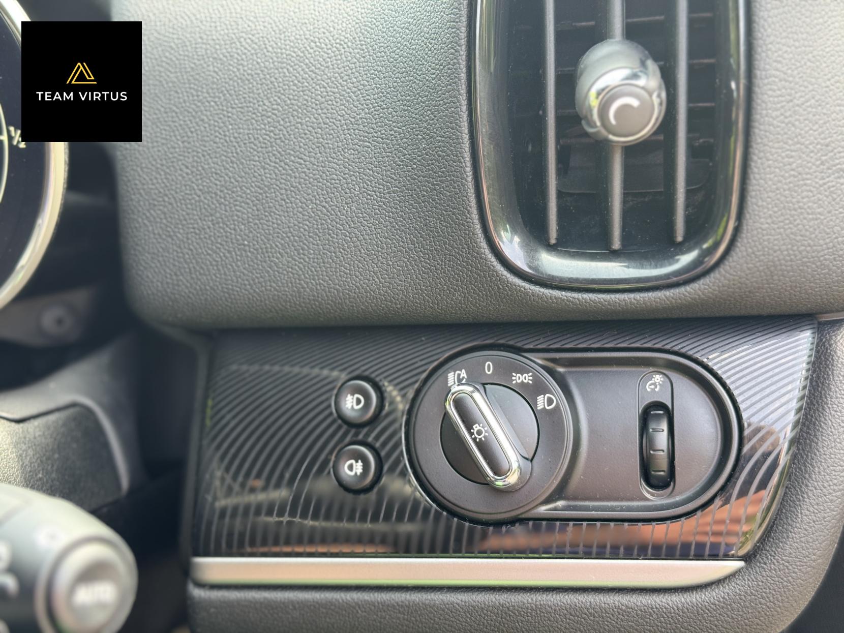MINI Countryman 1.5 10kWh Cooper SE Exclusive SUV 5dr Petrol Plug-in Hybrid Auto ALL4 Euro 6 (s/s) (222 ps)
