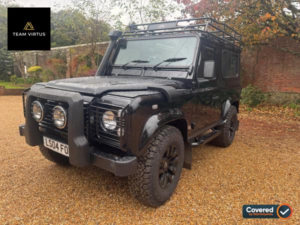 Land Rover Defender 90 2.5 TD5 XS Station Wagon 3dr Diesel Manual (282 g/km, 120 bhp)