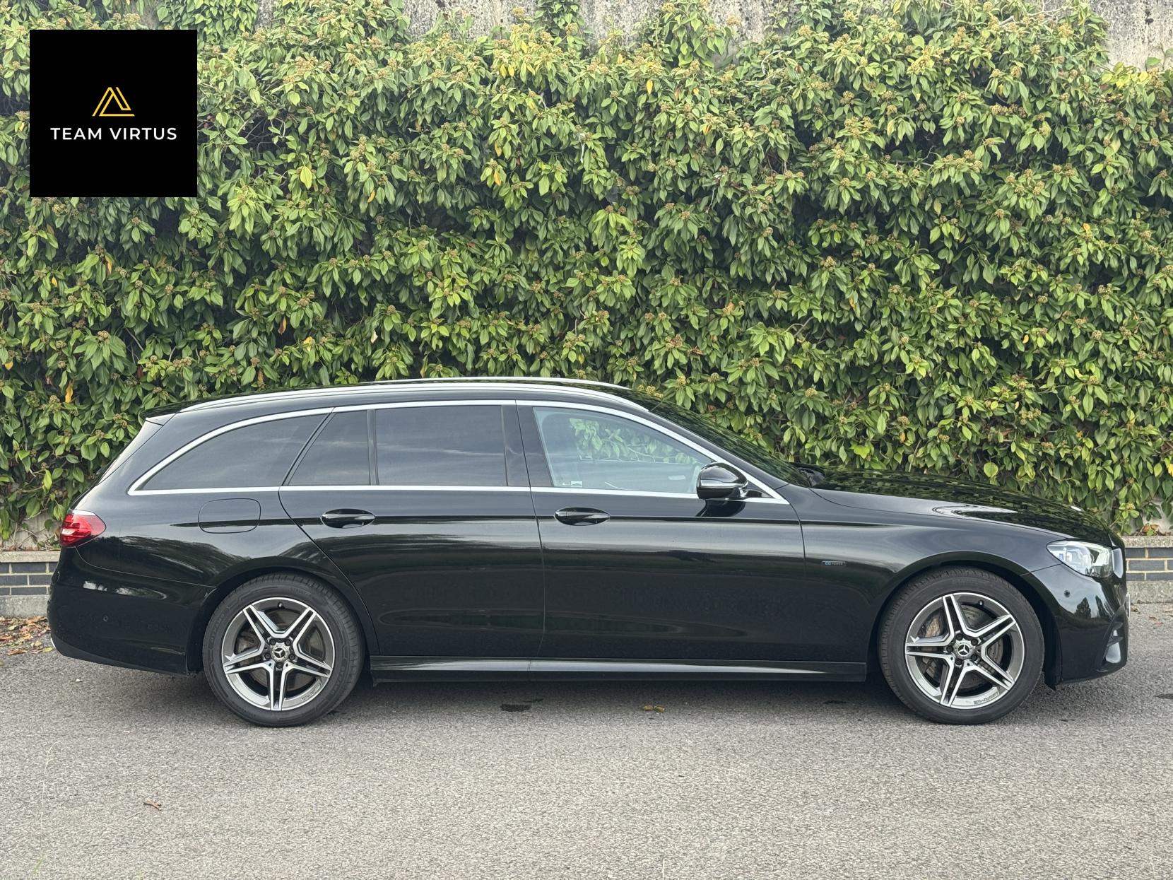 Mercedes-Benz E Class 2.0 E300de 13.5kWh AMG Line Estate 5dr Diesel Plug-in Hybrid G-Tronic+ Euro 6 (s/s) (306 ps)