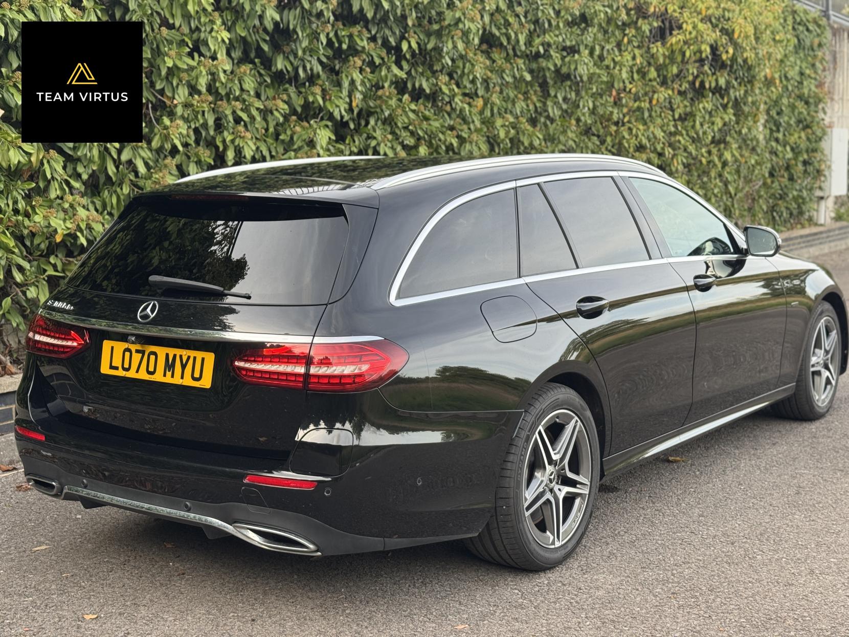 Mercedes-Benz E Class 2.0 E300de 13.5kWh AMG Line Estate 5dr Diesel Plug-in Hybrid G-Tronic+ Euro 6 (s/s) (306 ps)
