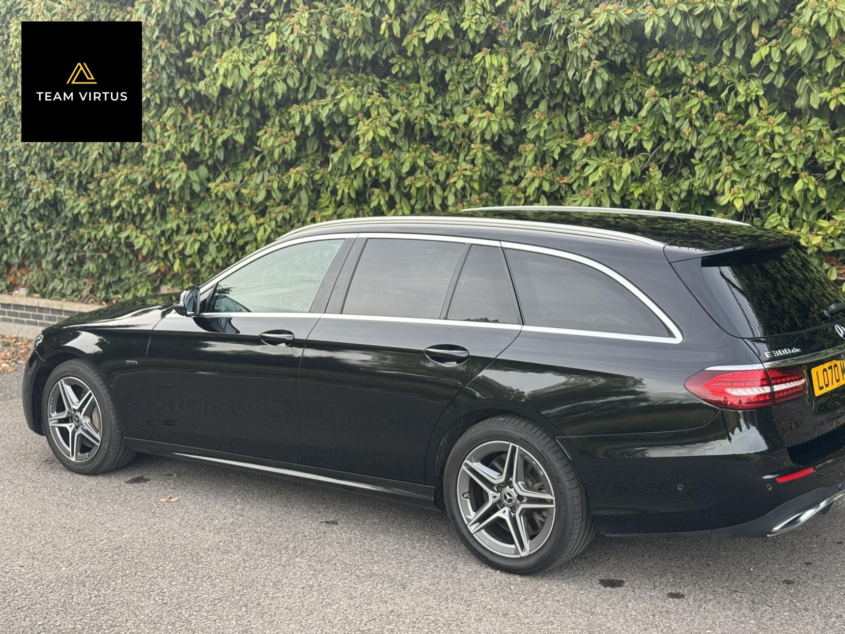 Mercedes-Benz E Class 2.0 E300de 13.5kWh AMG Line Estate 5dr Diesel Plug-in Hybrid G-Tronic+ Euro 6 (s/s) (306 ps)