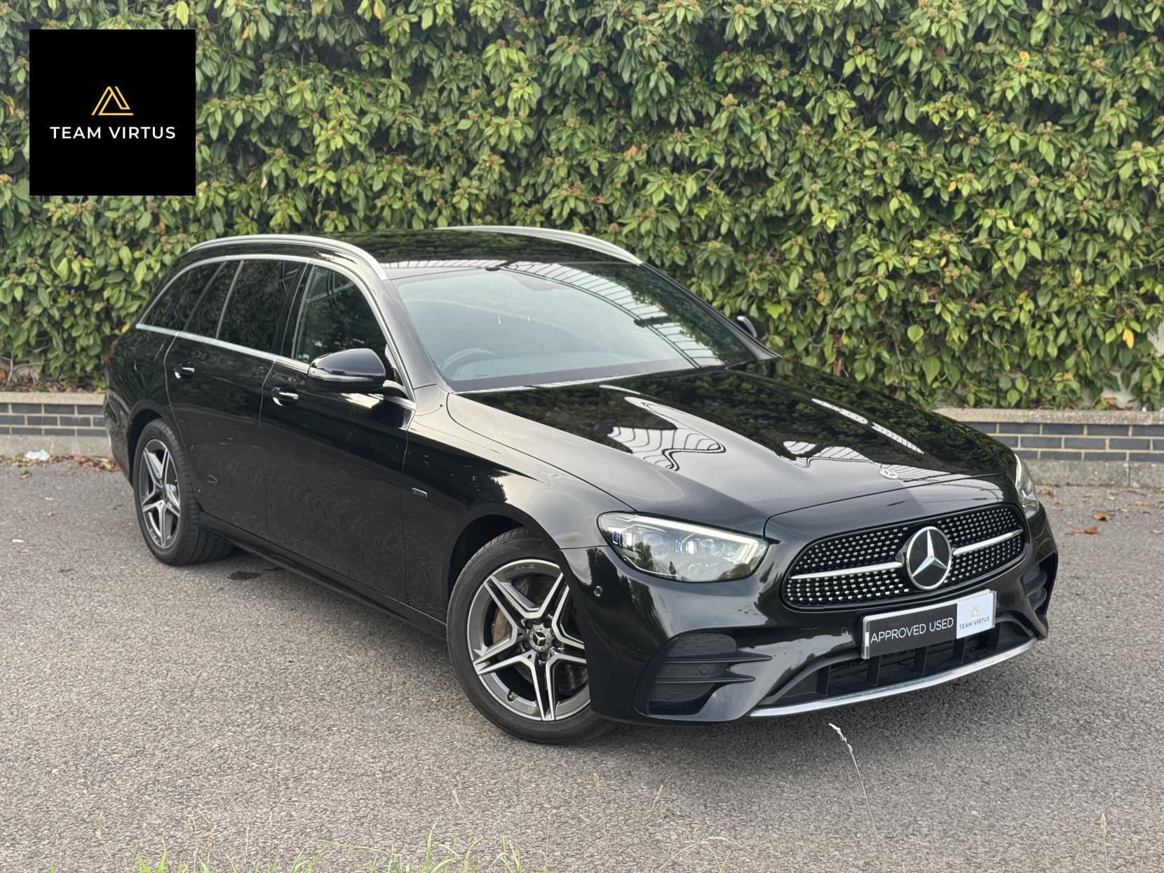 Mercedes-Benz E Class 2.0 E300de 13.5kWh AMG Line Estate 5dr Diesel Plug-in Hybrid G-Tronic+ Euro 6 (s/s) (306 ps)