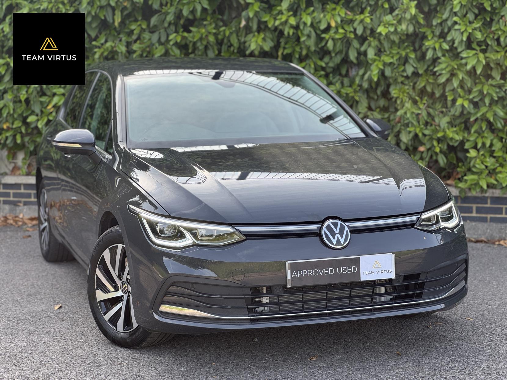 Volkswagen Golf 1.4 TSI 13kWh Style Hatchback 5dr Petrol Plug-in Hybrid DSG Euro 6 (s/s) (204 ps)