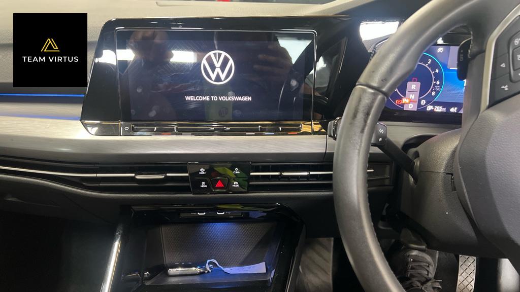 Volkswagen Golf 1.4 TSI 13kWh Style Hatchback 5dr Petrol Plug-in Hybrid DSG Euro 6 (s/s) (204 ps)