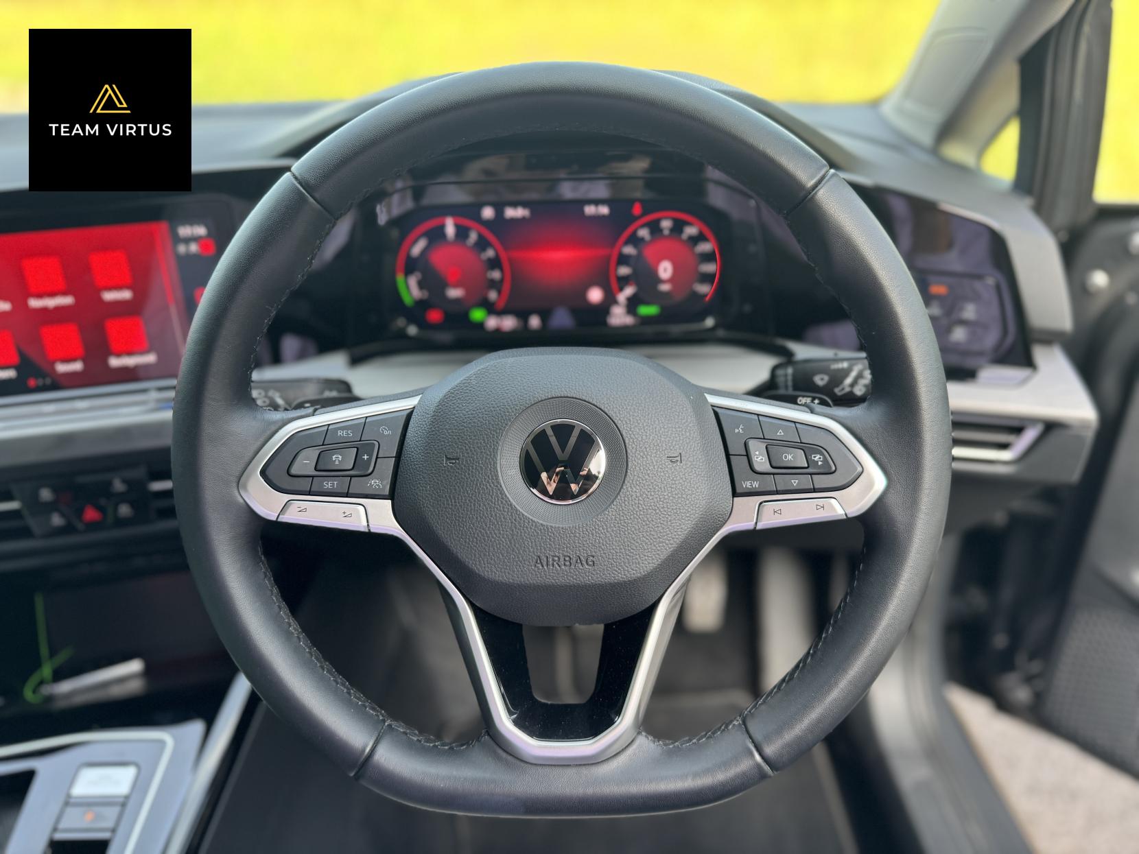 Volkswagen Golf 1.4 TSI 13kWh Style Hatchback 5dr Petrol Plug-in Hybrid DSG Euro 6 (s/s) (204 ps)