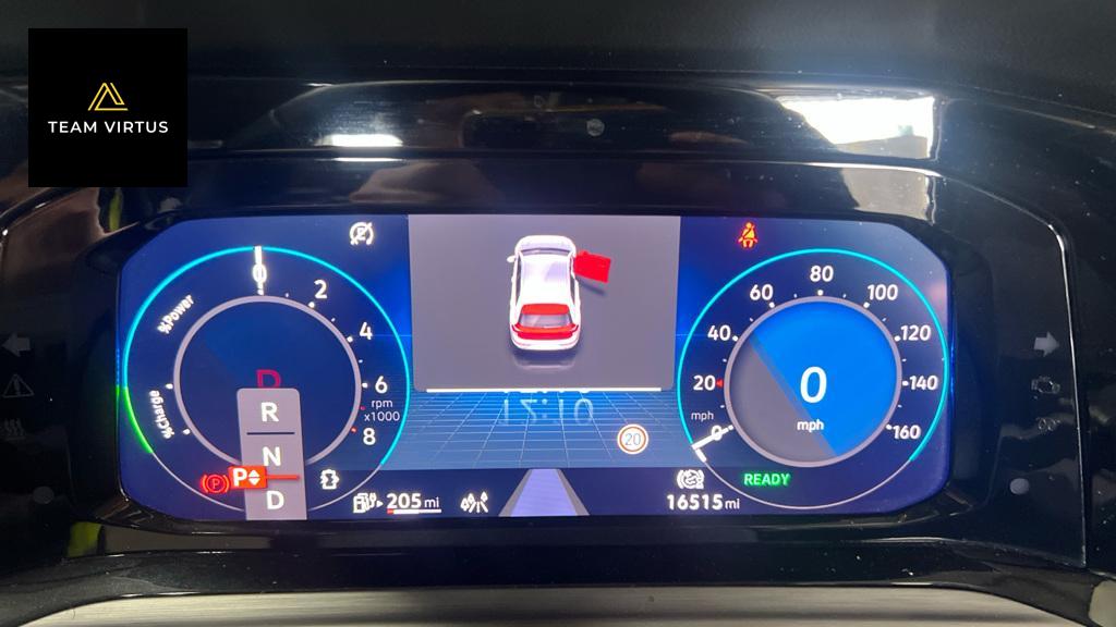 Volkswagen Golf 1.4 TSI 13kWh Style Hatchback 5dr Petrol Plug-in Hybrid DSG Euro 6 (s/s) (204 ps)