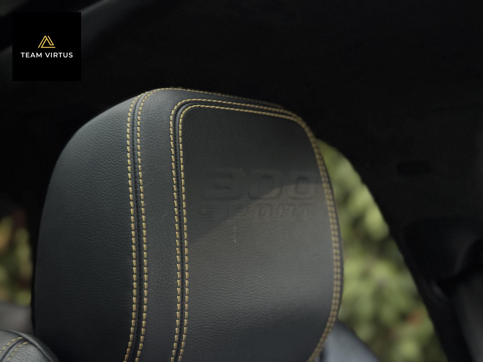 Jaguar F-PACE 2.0 P300 300 Sport SUV 5dr Petrol Auto AWD Euro 6 (s/s) (300 ps)