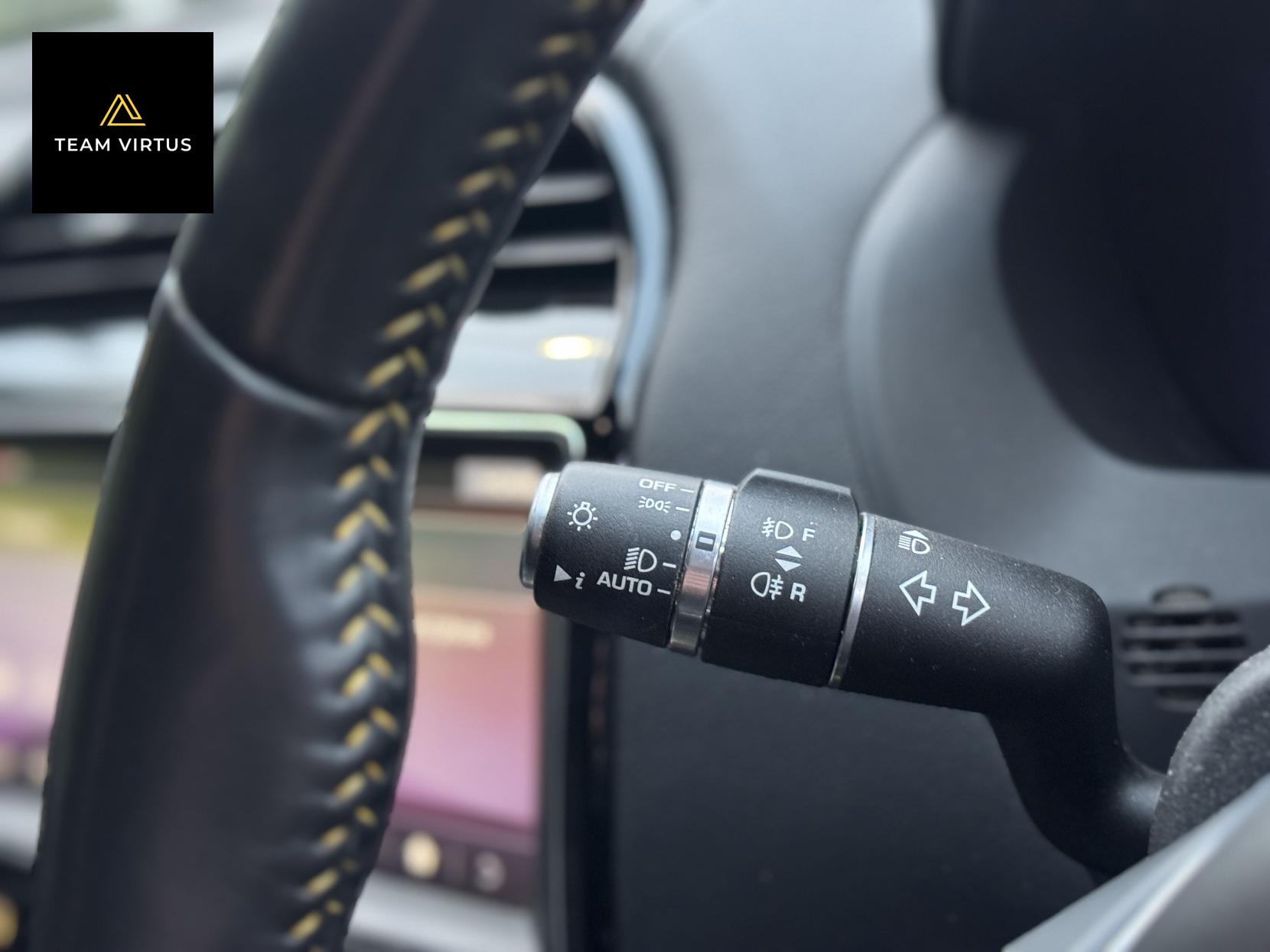 Jaguar F-PACE 2.0 P300 300 Sport SUV 5dr Petrol Auto AWD Euro 6 (s/s) (300 ps)