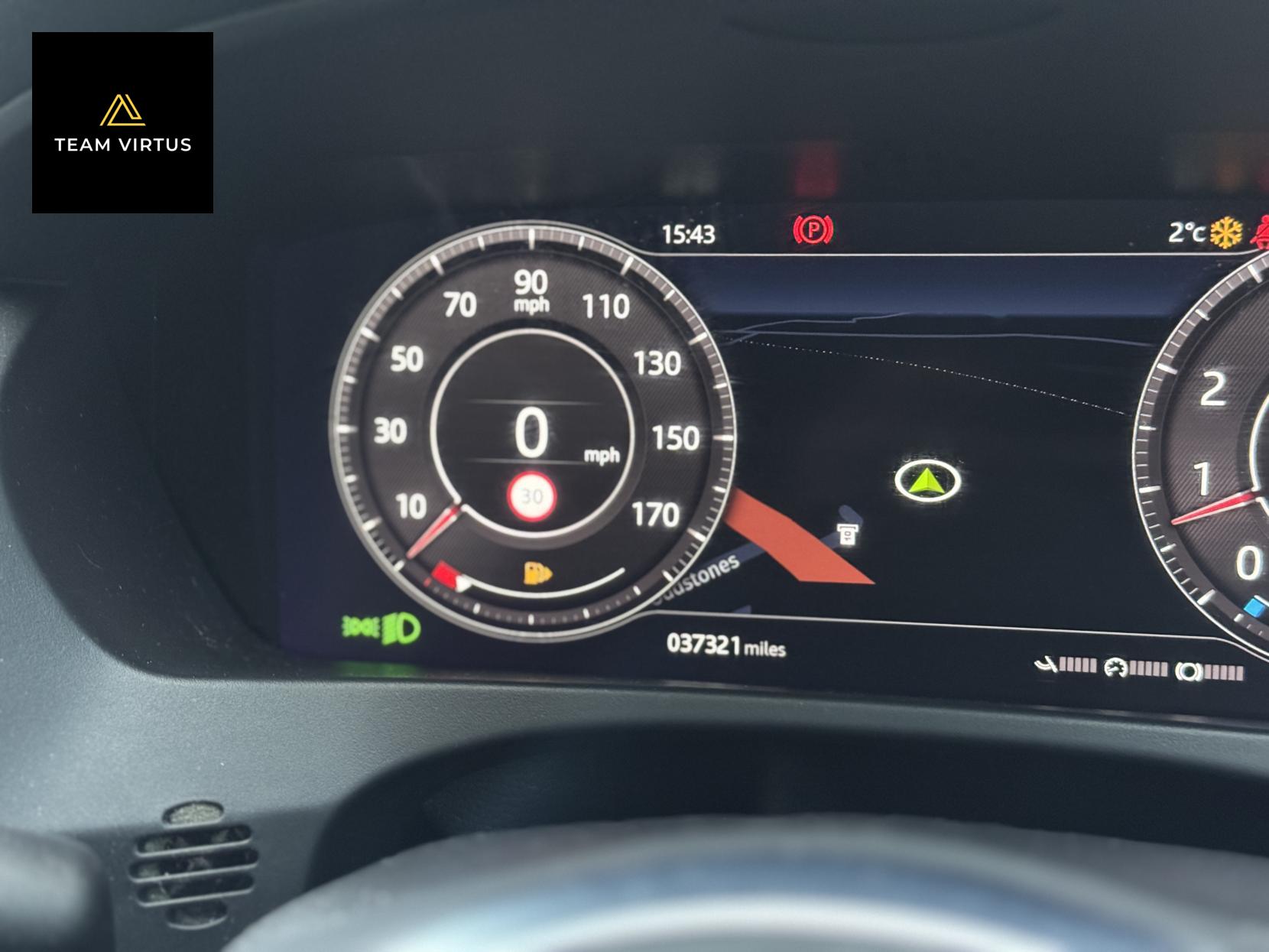 Jaguar F-PACE 2.0 P300 300 Sport SUV 5dr Petrol Auto AWD Euro 6 (s/s) (300 ps)