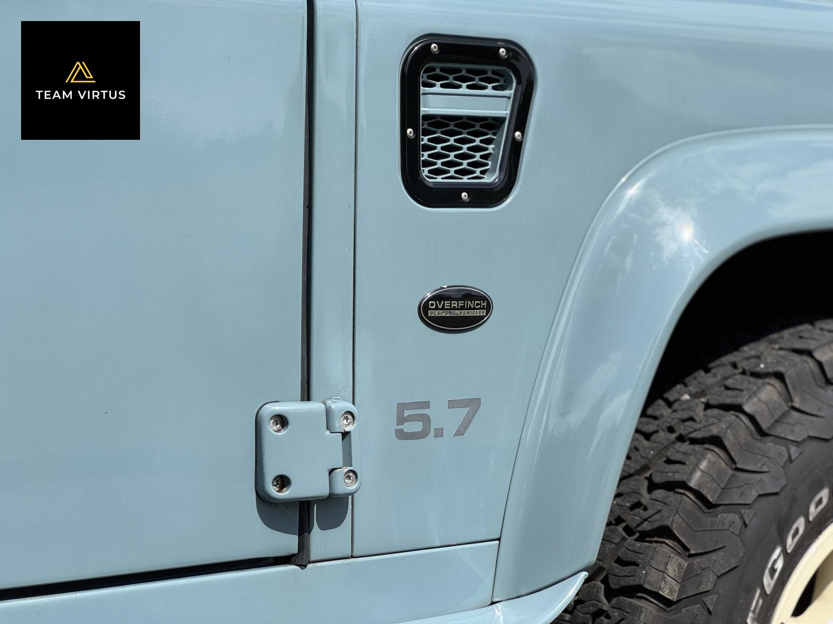Land Rover Defender 90 2.5 TD5 County Hard Top SUV Diesel Manual SWB (282 g/km, 120 bhp)