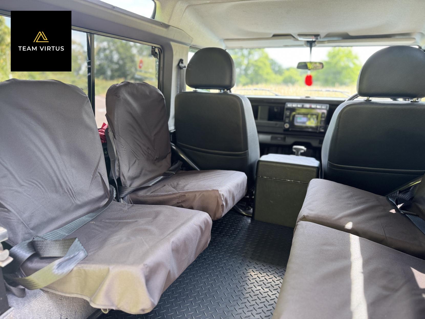 Land Rover Defender 90 2.5 TD5 County Hard Top SUV Diesel Manual SWB (282 g/km, 120 bhp)