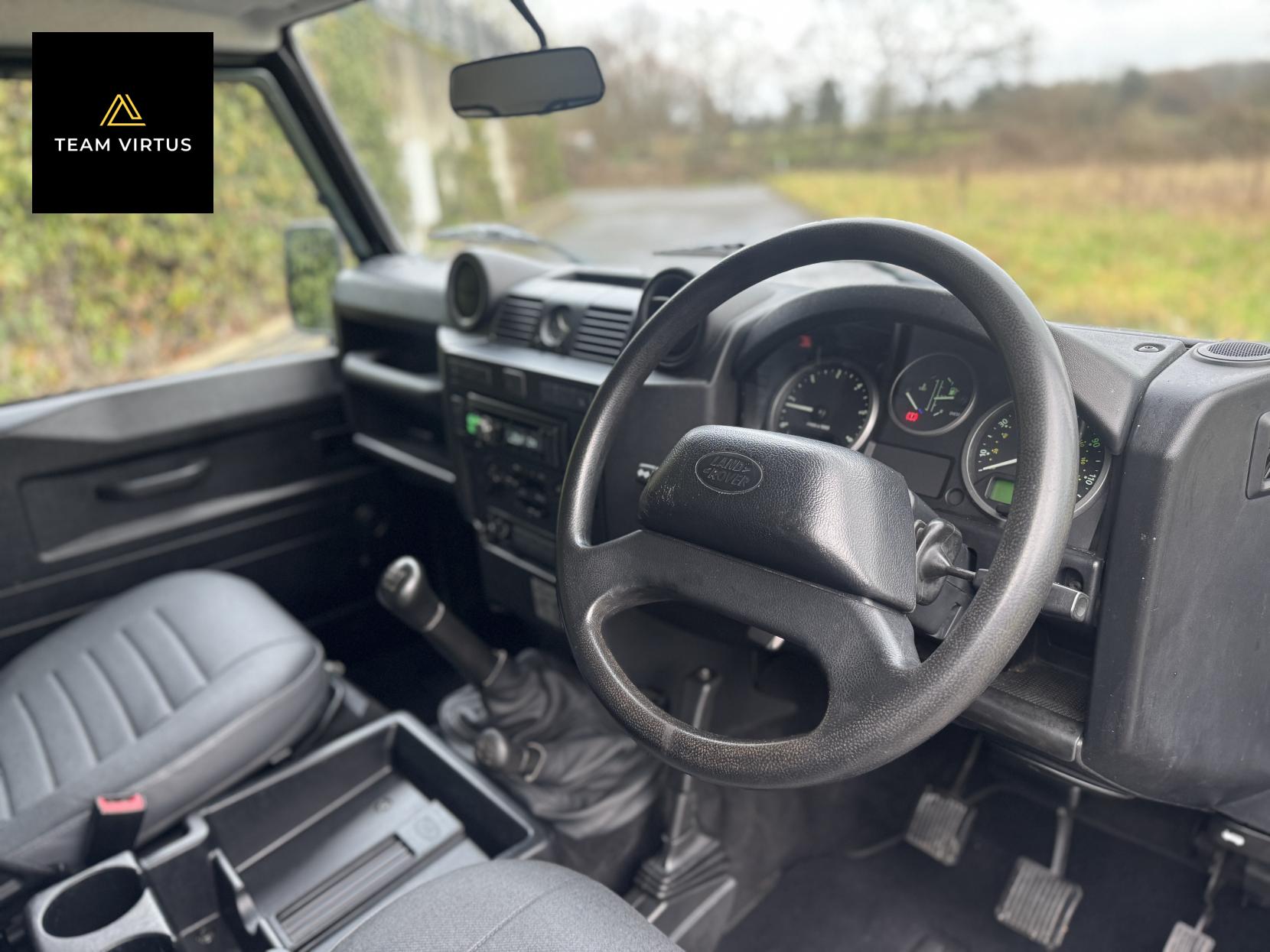 Land Rover Defender 110 2.2 Doublecab Pickup (2006 - 2016)
