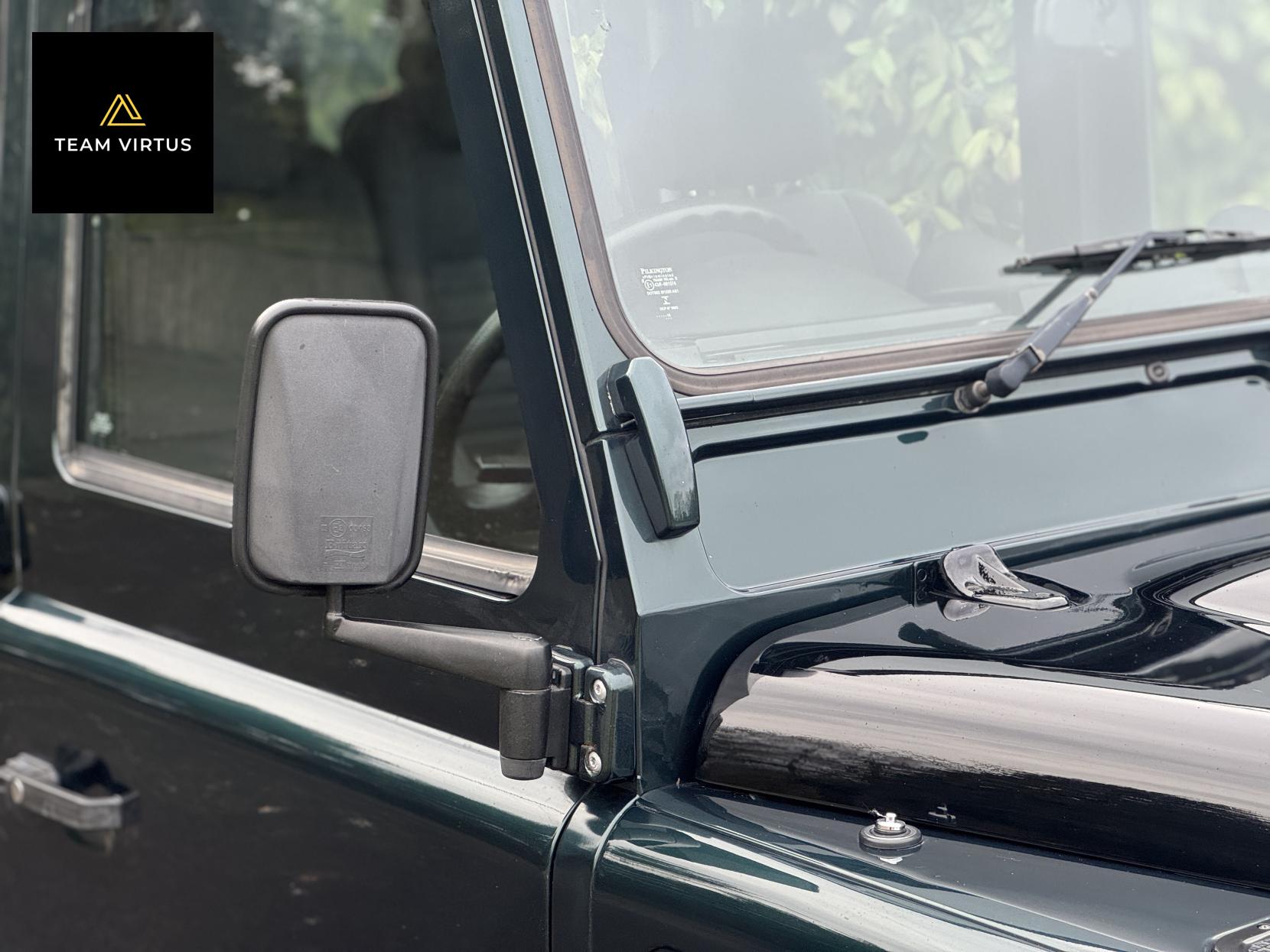 Land Rover Defender 110 2.2 Doublecab Pickup (2006 - 2016)