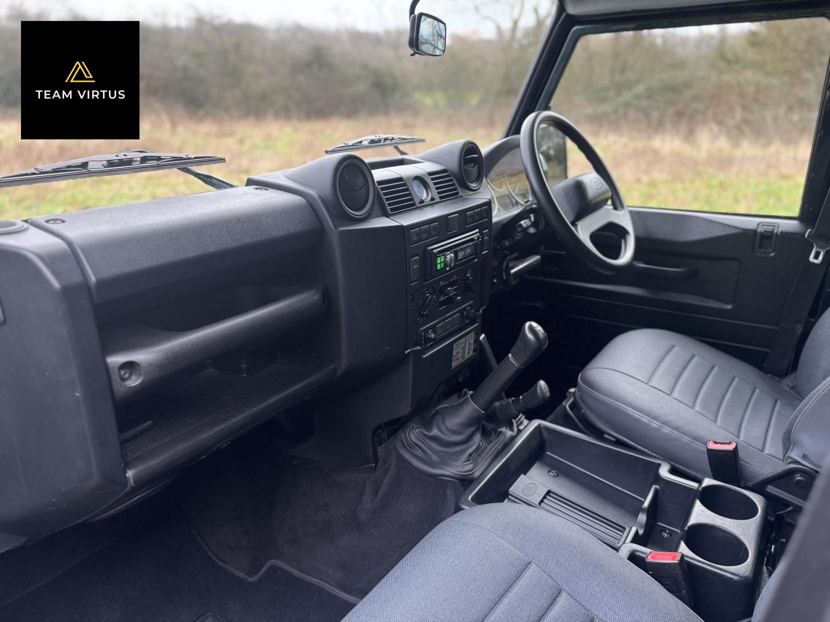 Land Rover Defender 110 2.2 Doublecab Pickup (2006 - 2016)