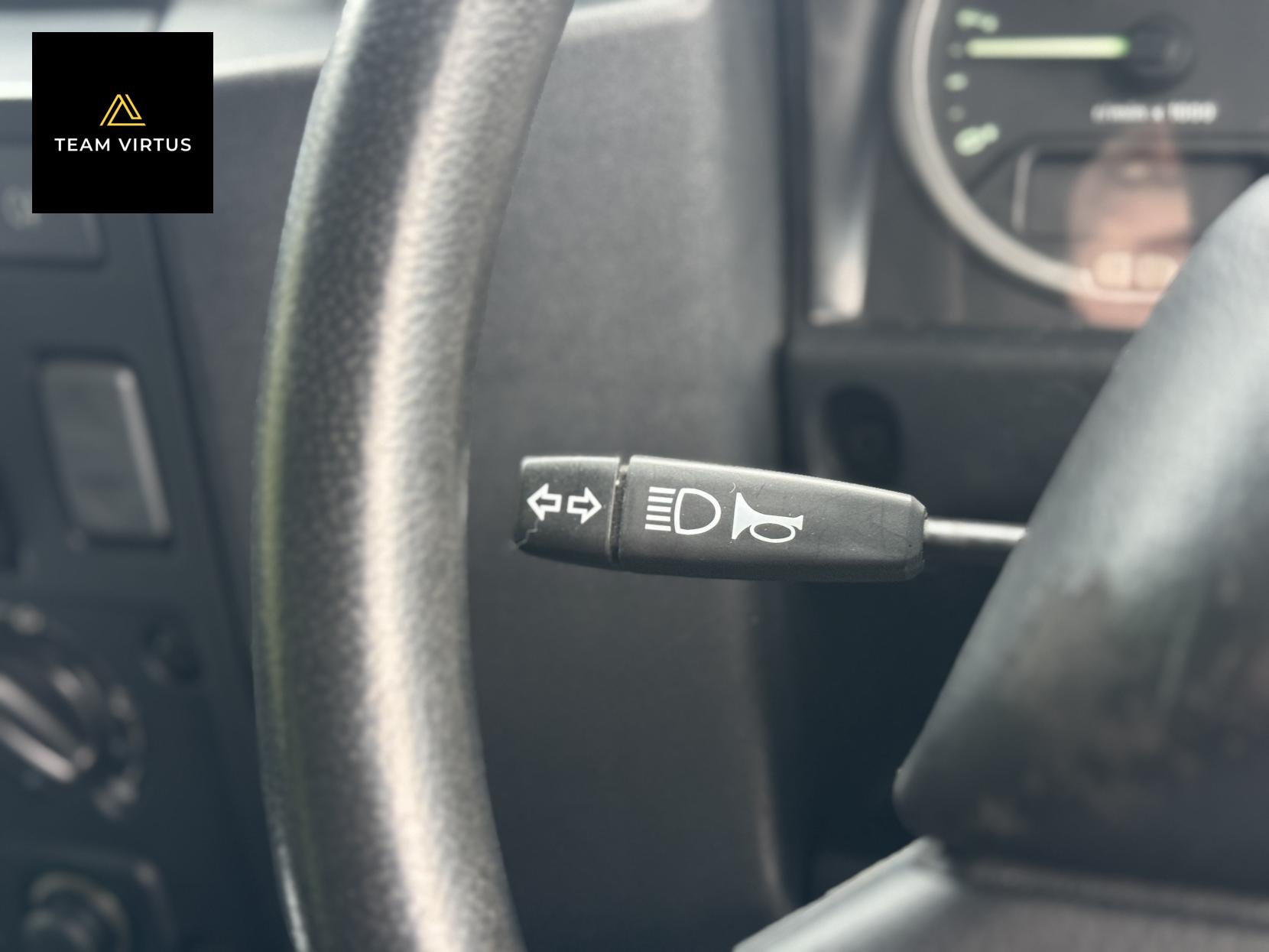 Land Rover Defender 110 2.2 Doublecab Pickup (2006 - 2016)