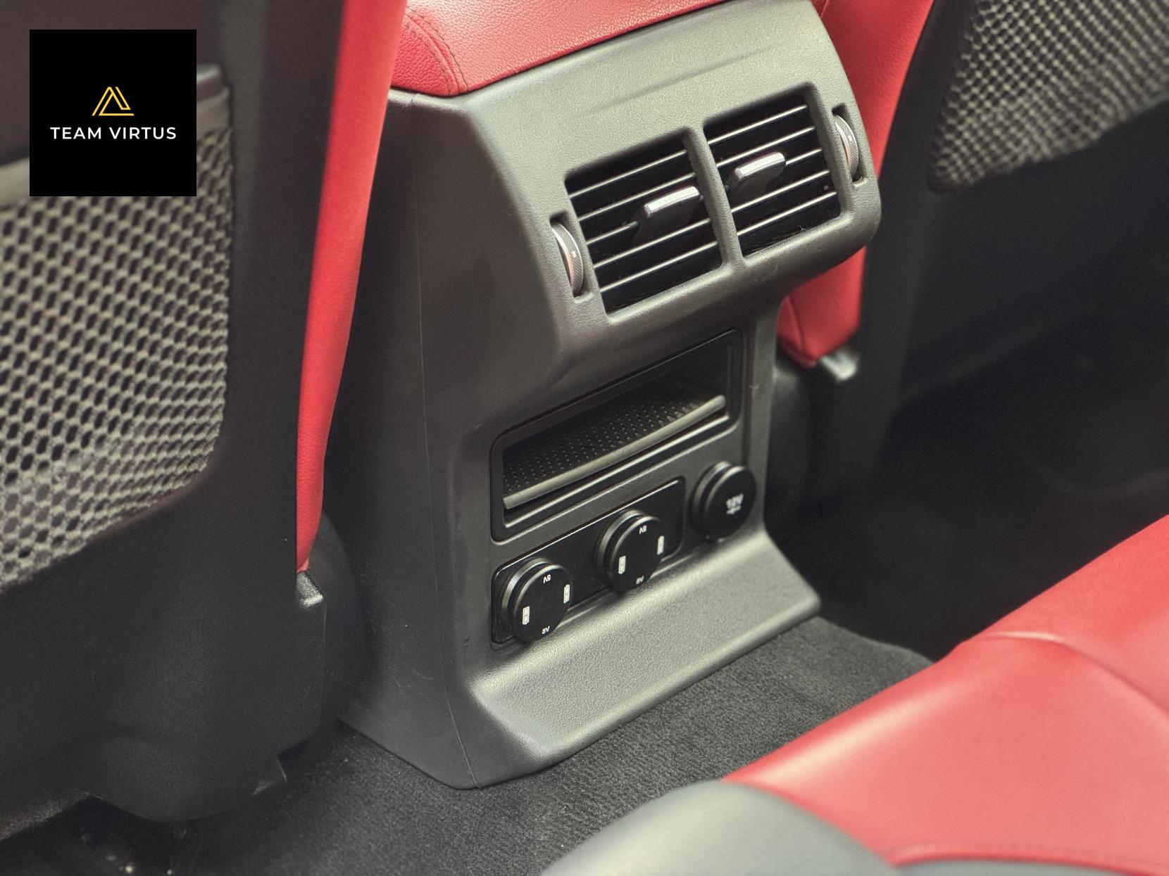 Jaguar F-PACE 3.0 V6 S SUV 5dr Petrol Auto AWD Euro 6 (s/s) (380 ps)