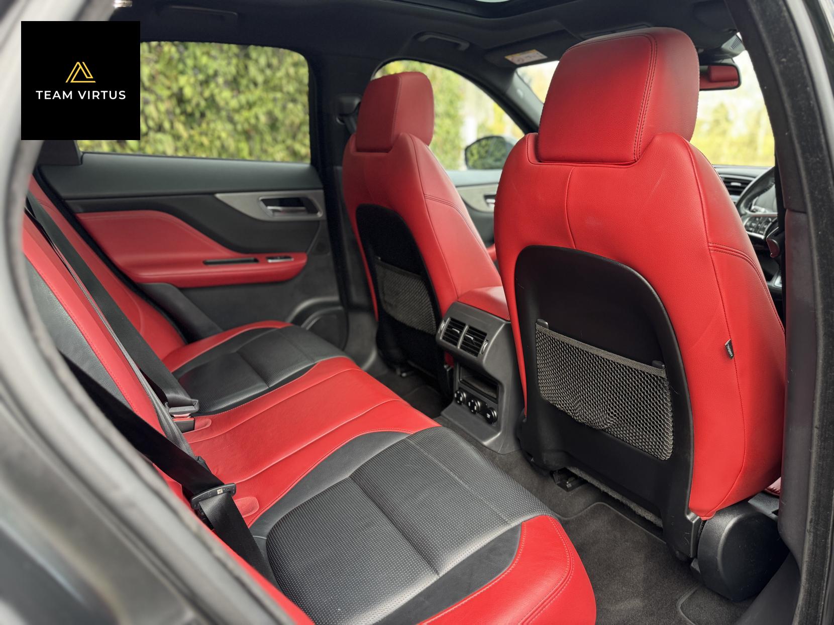 Jaguar F-PACE 3.0 V6 S SUV 5dr Petrol Auto AWD Euro 6 (s/s) (380 ps)