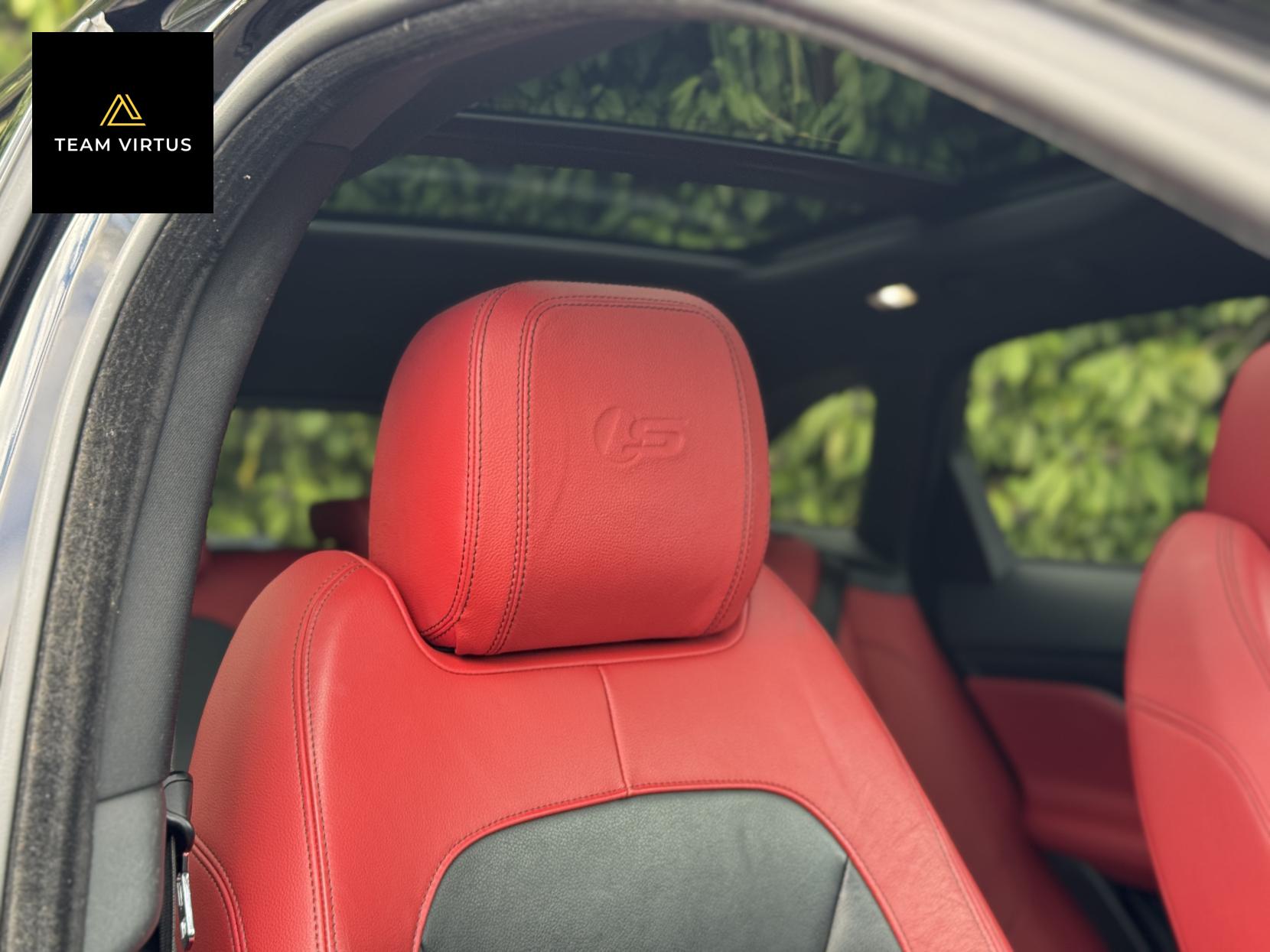 Jaguar F-PACE 3.0 V6 S SUV 5dr Petrol Auto AWD Euro 6 (s/s) (380 ps)