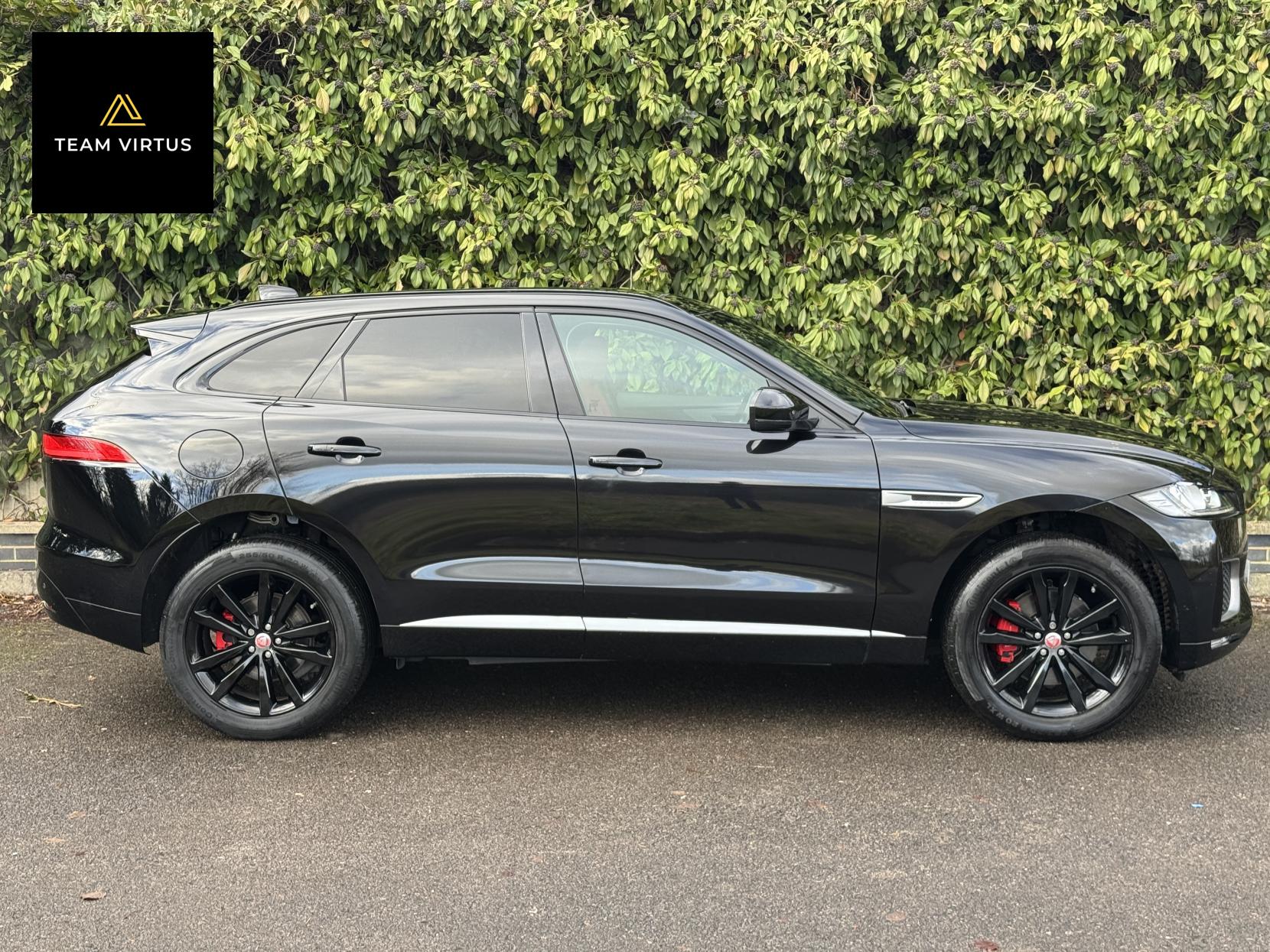 Jaguar F-PACE 3.0 V6 S SUV 5dr Petrol Auto AWD Euro 6 (s/s) (380 ps)