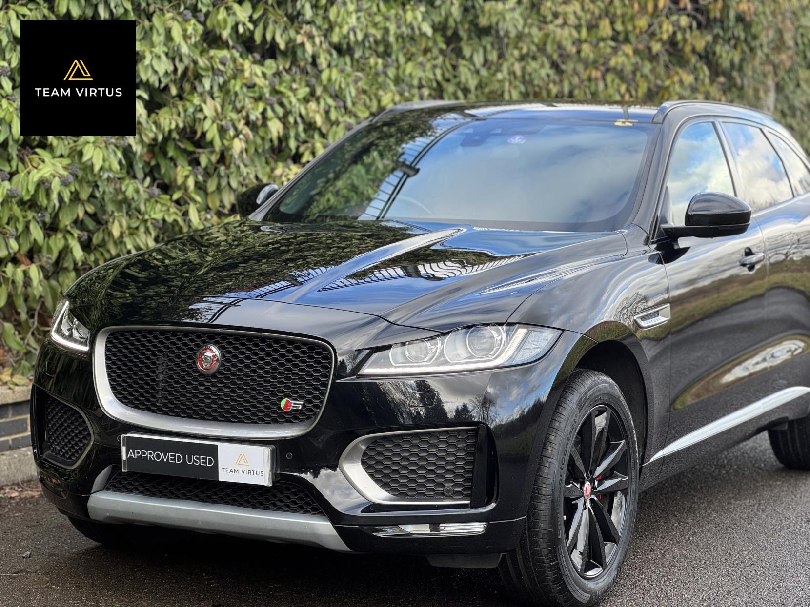 Jaguar F-PACE 3.0 V6 S SUV 5dr Petrol Auto AWD Euro 6 (s/s) (380 ps)