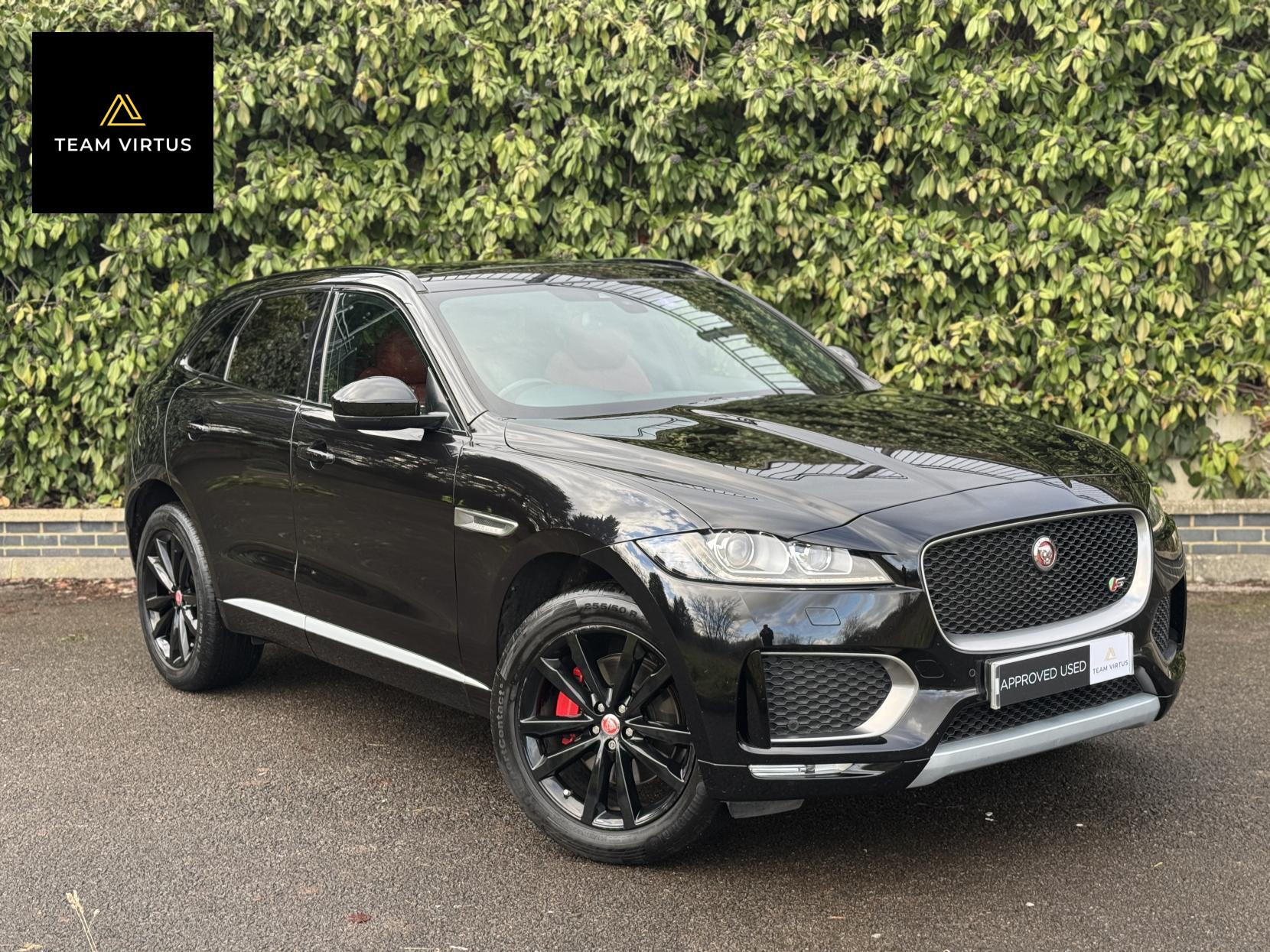 Jaguar F-PACE 3.0 V6 S SUV 5dr Petrol Auto AWD Euro 6 (s/s) (380 ps)