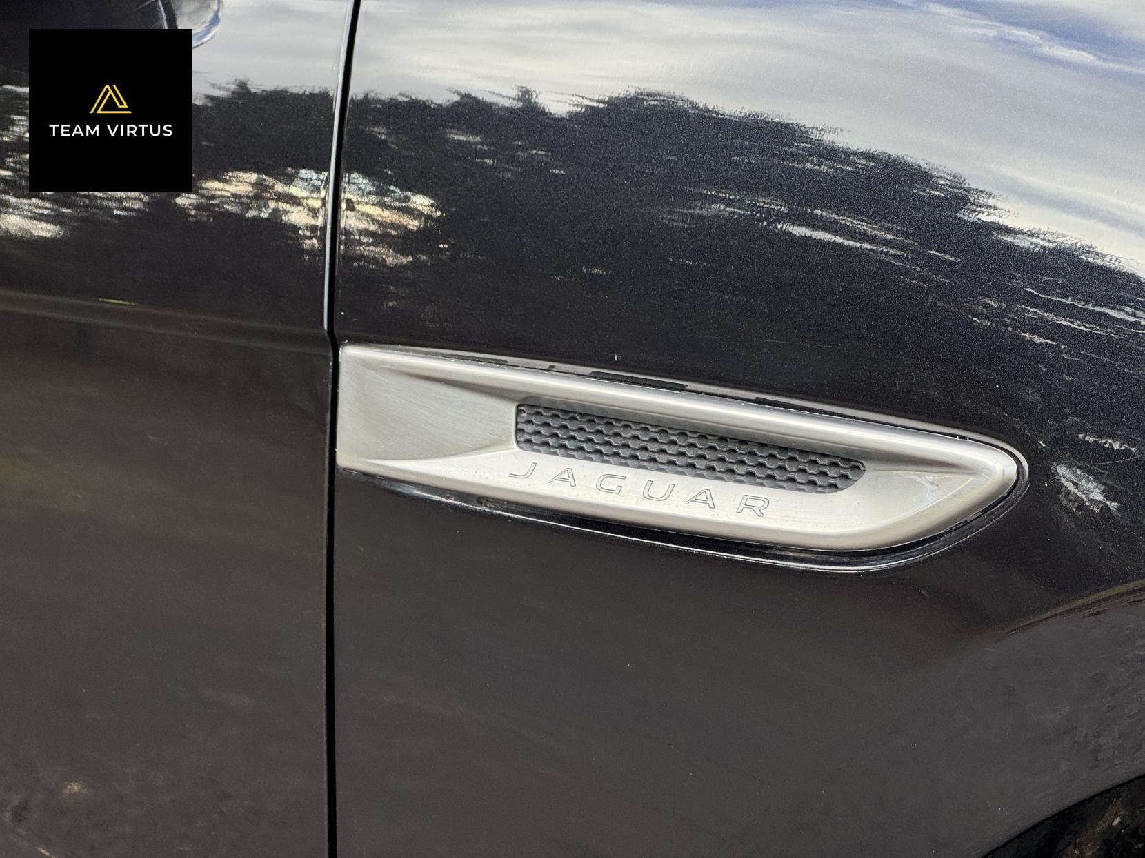 Jaguar F-PACE 3.0 V6 S SUV 5dr Petrol Auto AWD Euro 6 (s/s) (380 ps)