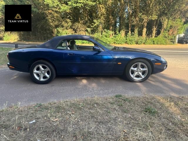 Jaguar XK8 4.0 Convertible 2dr Petrol Automatic (284 g/km, 290 bhp)