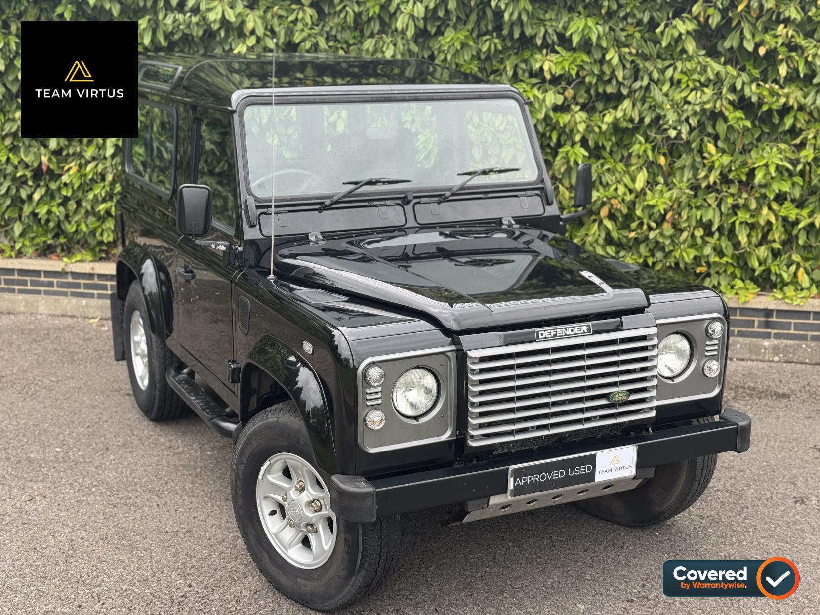 Land Rover Defender 90 2.5 XS SUV (1990 - 2007)