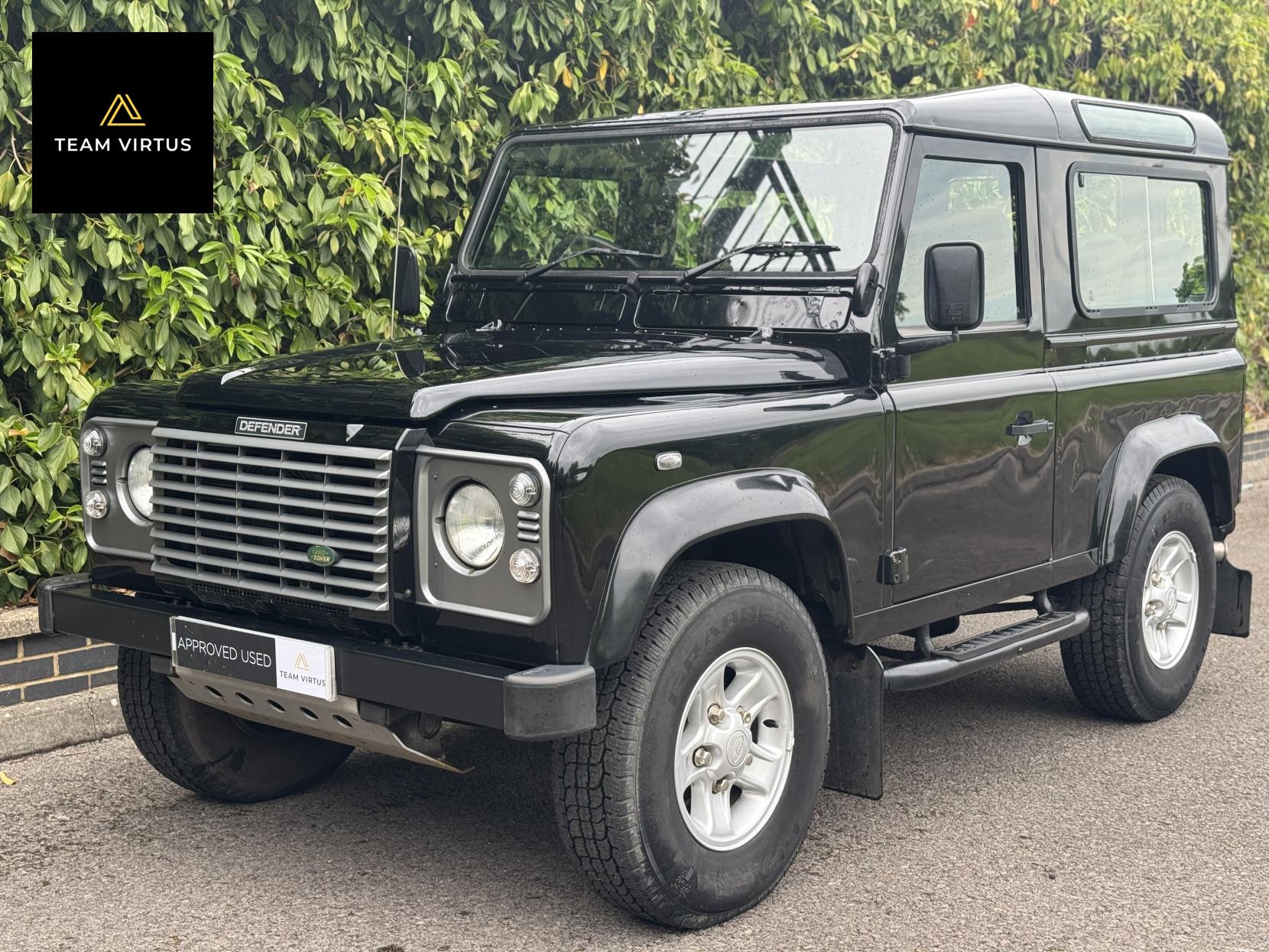 Land Rover Defender 90 2.5 XS SUV (1990 - 2007)