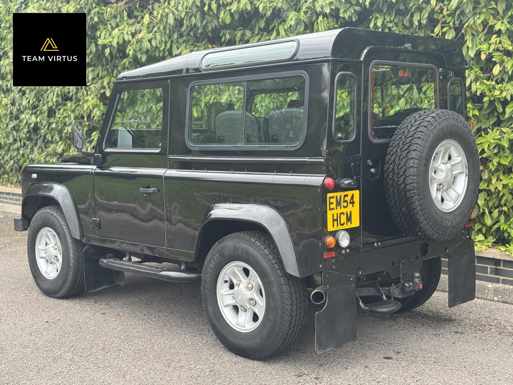 Land Rover Defender 90 2.5 XS SUV (1990 - 2007)