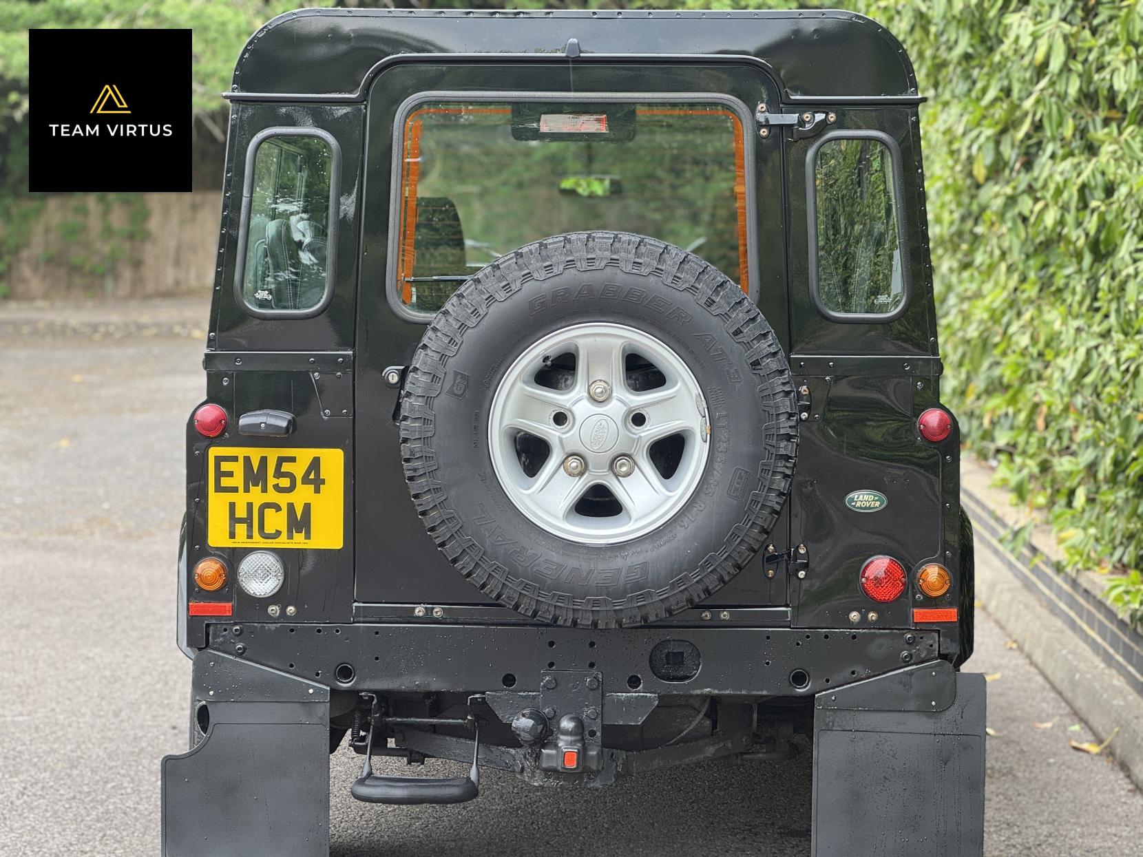 Land Rover Defender 90 2.5 XS SUV (1990 - 2007)
