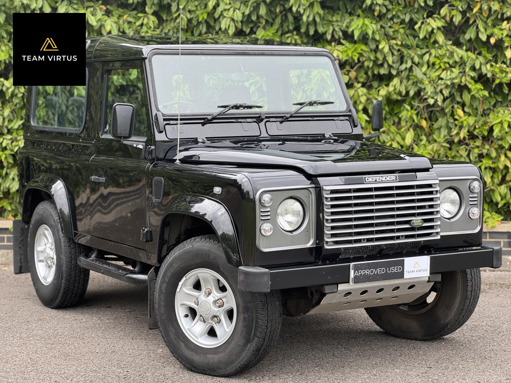 Land Rover Defender 90 2.5 XS SUV (1990 - 2007)