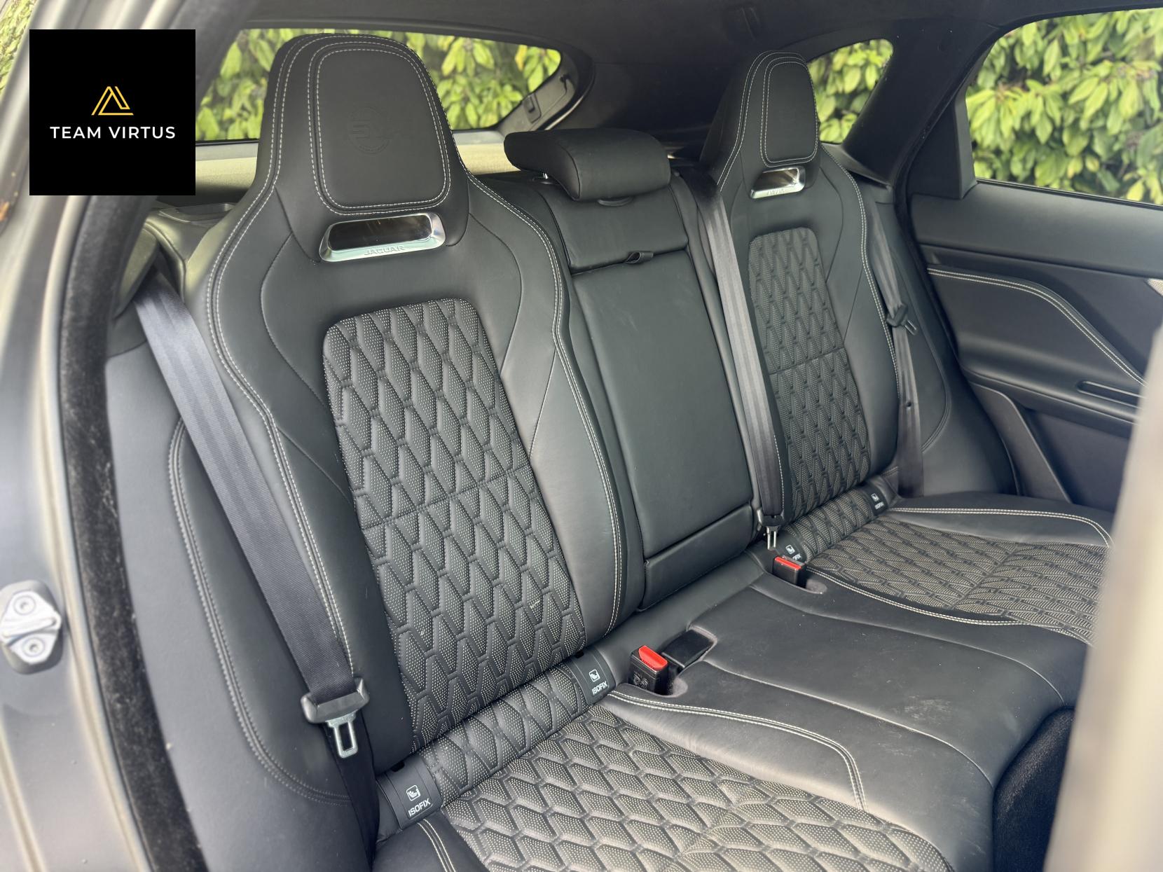 Jaguar F-PACE 5.0 V8 SVR SUV 5dr Petrol Quickshift AWD Euro 6 (s/s) (550 ps)