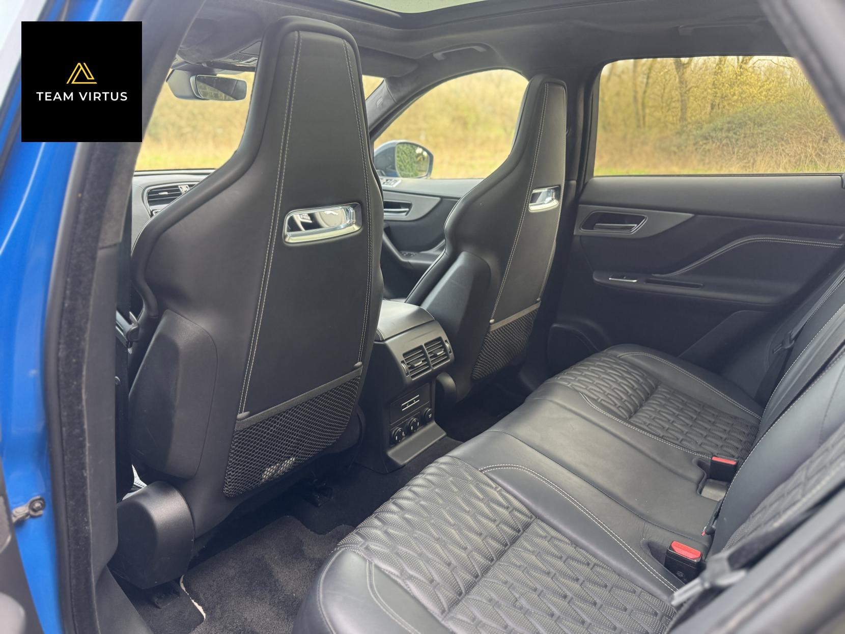 Jaguar F-PACE 5.0 V8 SVR SUV 5dr Petrol Quickshift AWD Euro 6 (s/s) (550 ps)