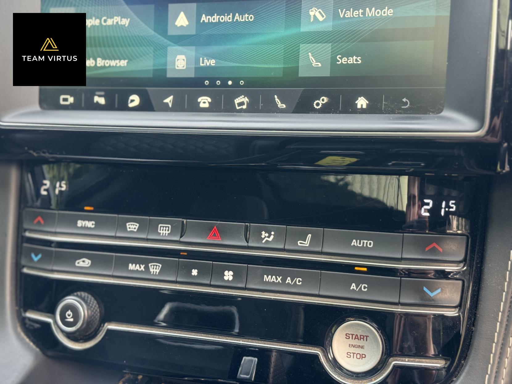 Jaguar F-PACE 5.0 V8 SVR SUV 5dr Petrol Quickshift AWD Euro 6 (s/s) (550 ps)