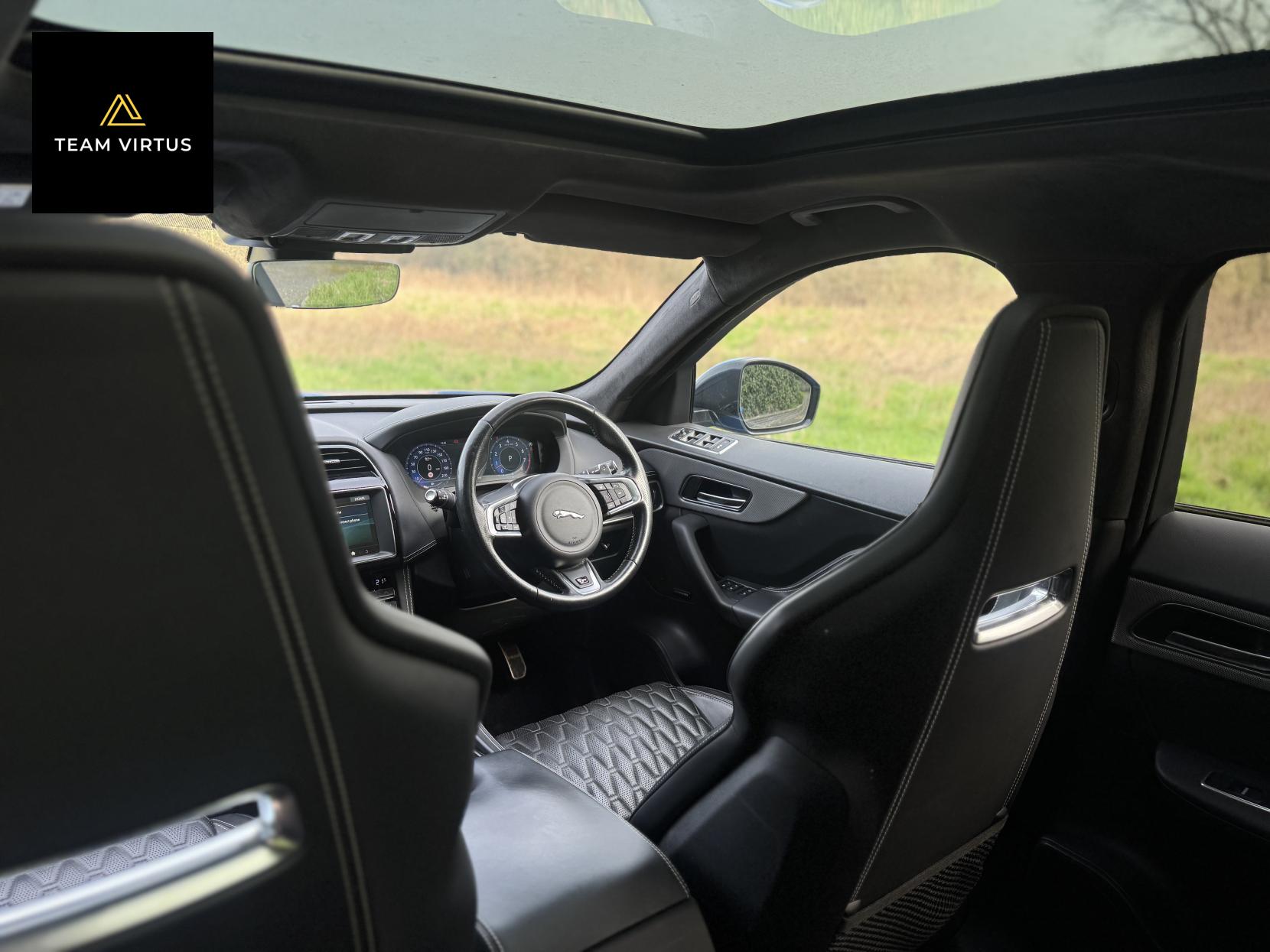 Jaguar F-PACE 5.0 V8 SVR SUV 5dr Petrol Quickshift AWD Euro 6 (s/s) (550 ps)