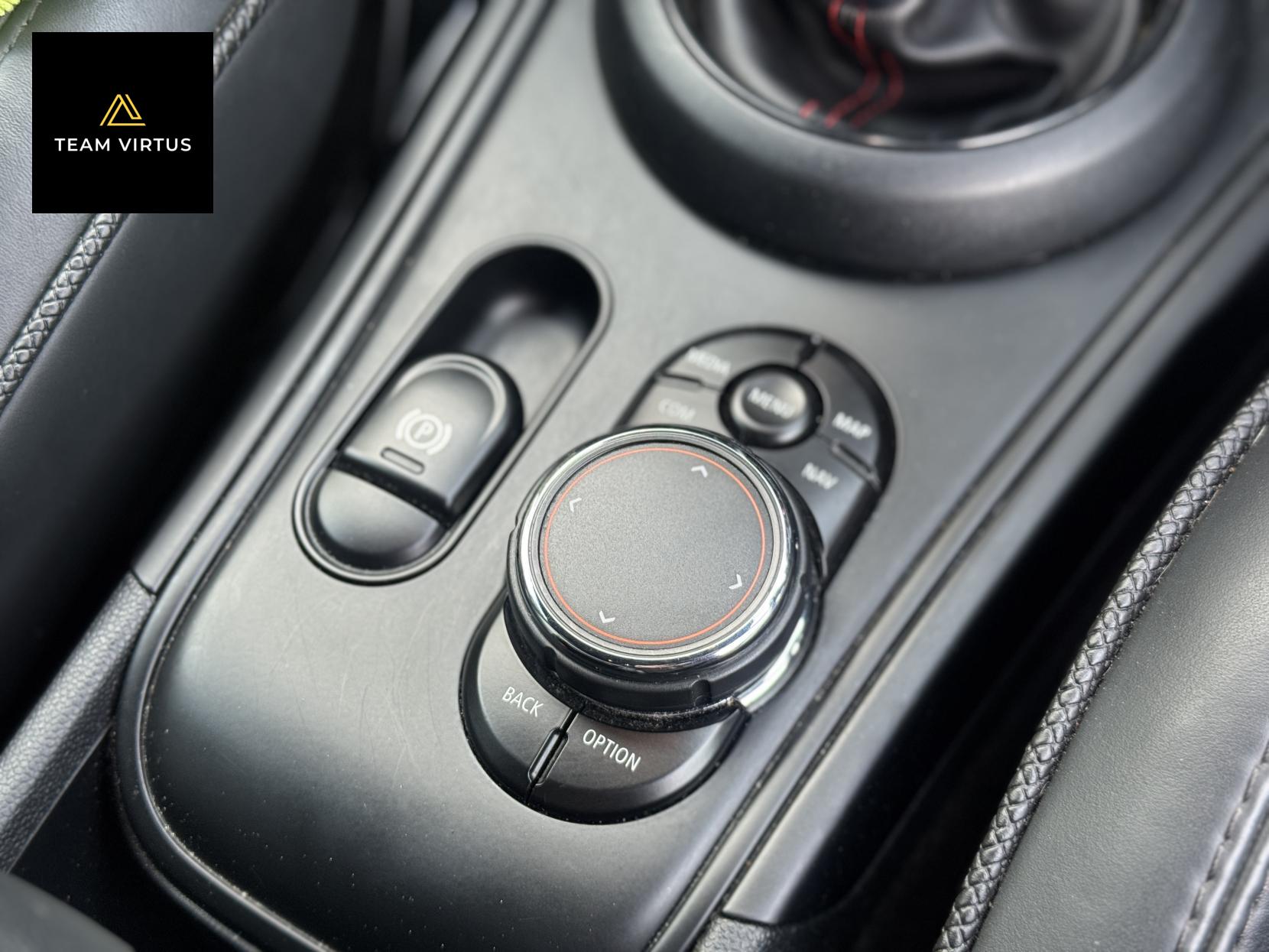 MINI Countryman 2.0 John Cooper Works SUV 5dr Petrol Auto ALL4 Euro 6 (s/s) (231 ps)