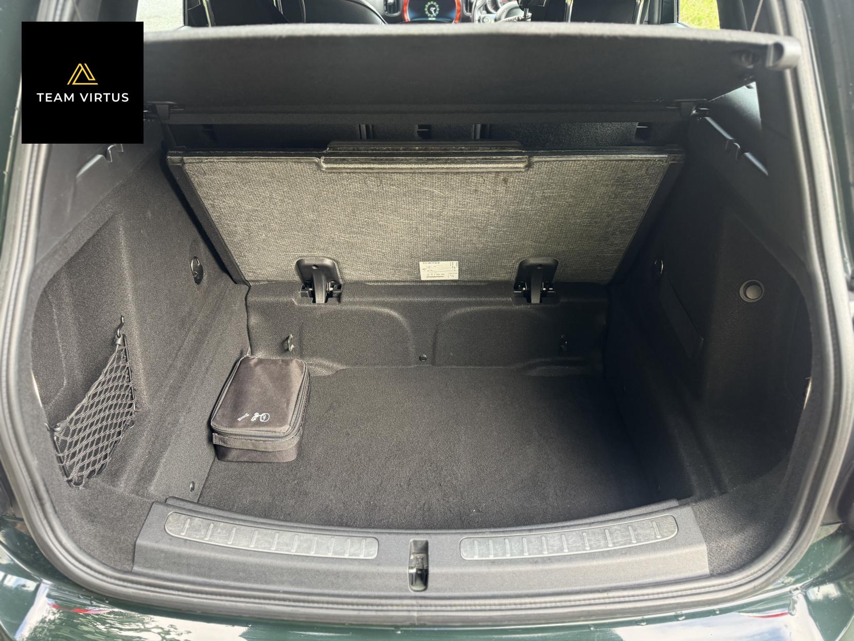 MINI Countryman 2.0 John Cooper Works SUV 5dr Petrol Auto ALL4 Euro 6 (s/s) (231 ps)