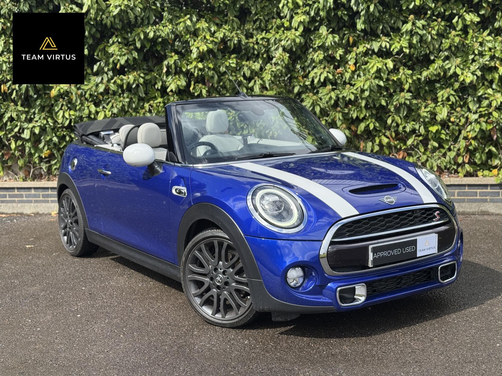 MINI Convertible 2.0 Cooper S 25th Anniversary Convertible 2dr Petrol Steptronic Euro 6 (s/s) (192 ps)