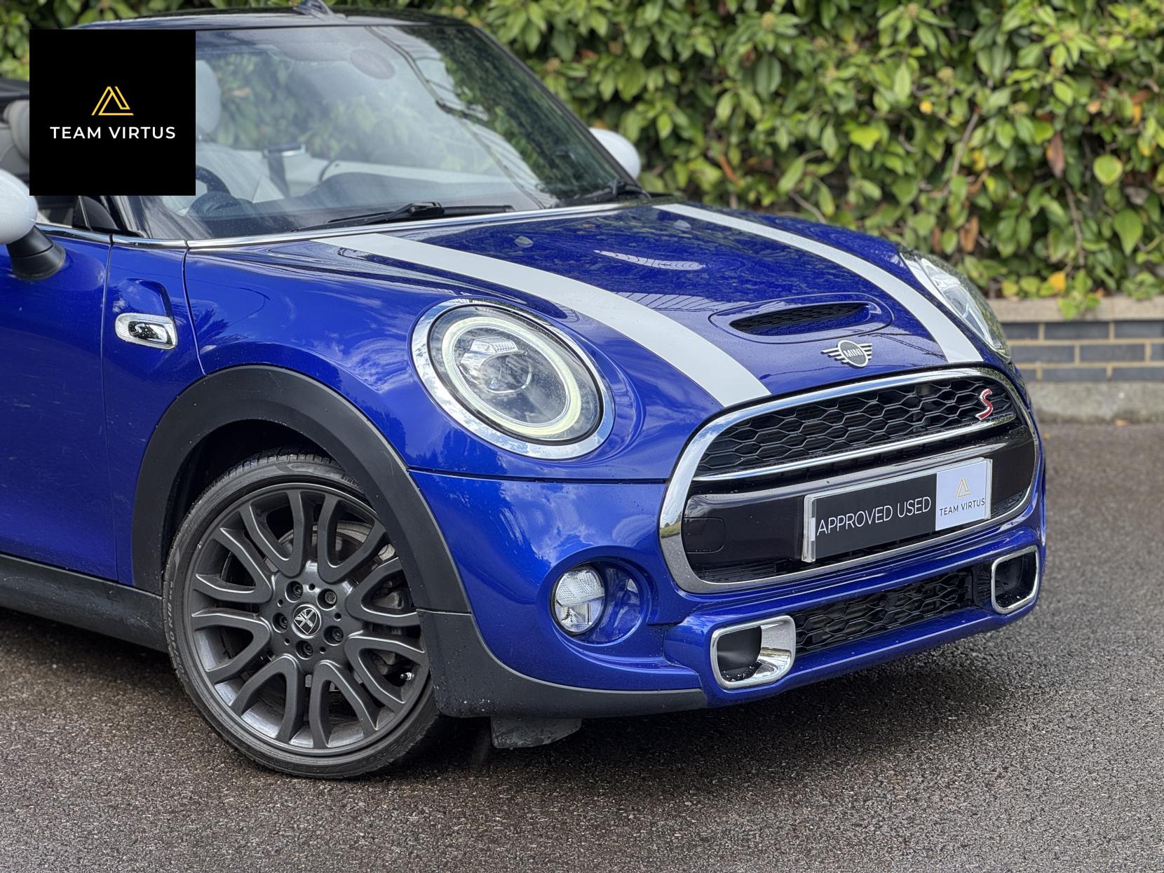 MINI Convertible 2.0 Cooper S 25th Anniversary Convertible 2dr Petrol Steptronic Euro 6 (s/s) (192 ps)