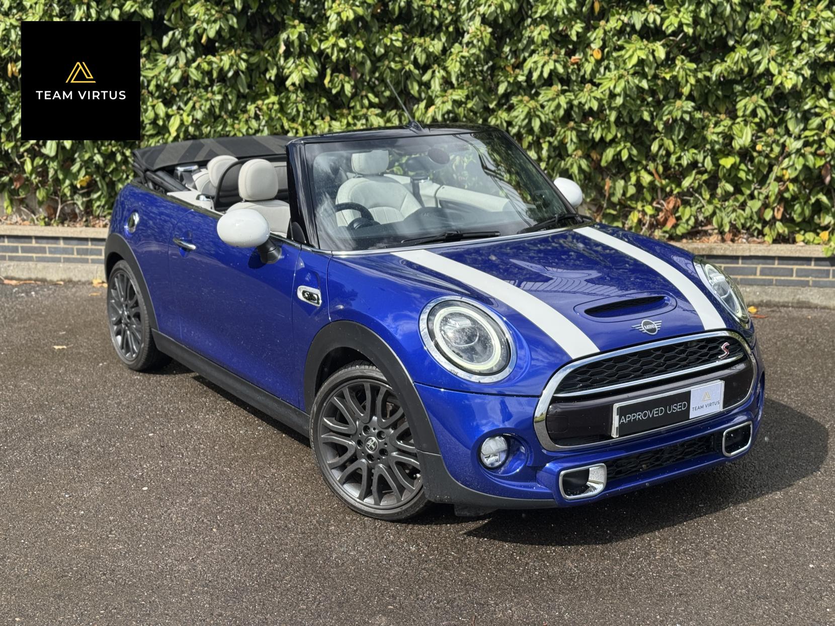 MINI Convertible 2.0 Cooper S 25th Anniversary Convertible 2dr Petrol Steptronic Euro 6 (s/s) (192 ps)