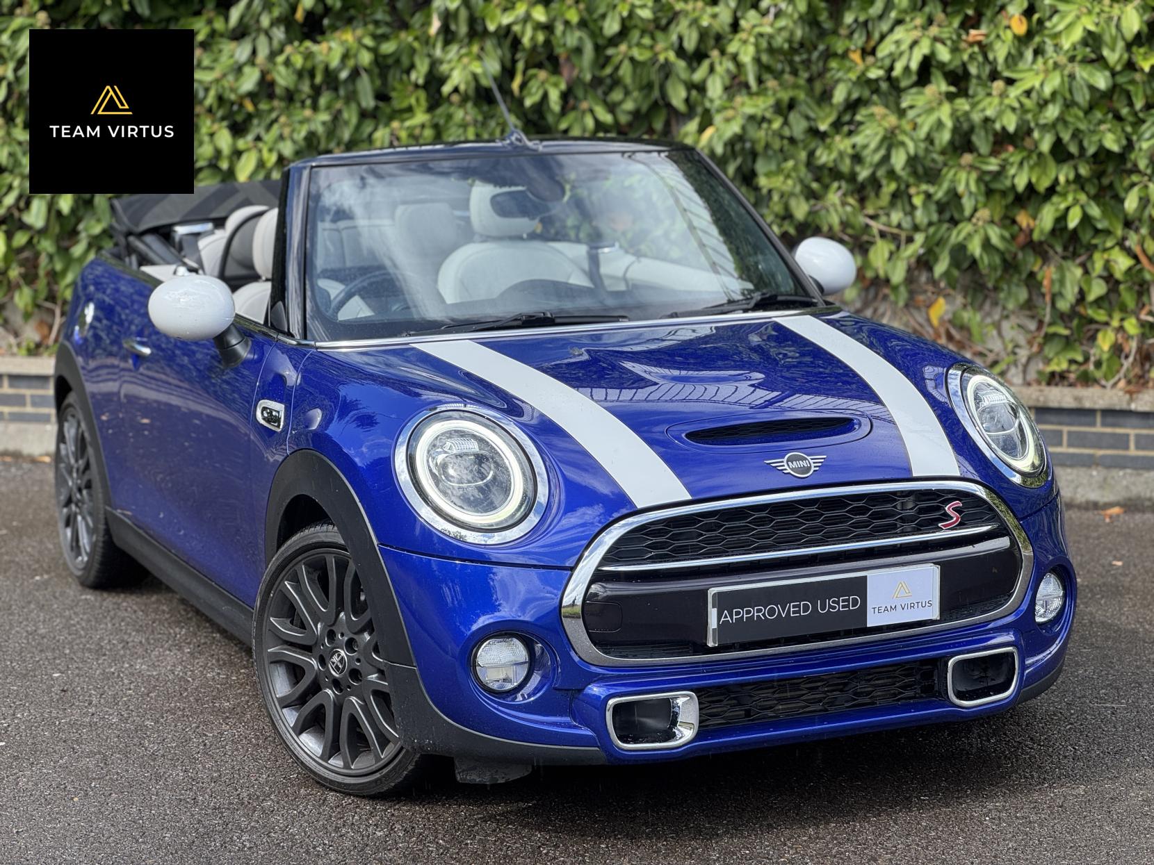 MINI Convertible 2.0 Cooper S 25th Anniversary Convertible 2dr Petrol Steptronic Euro 6 (s/s) (192 ps)