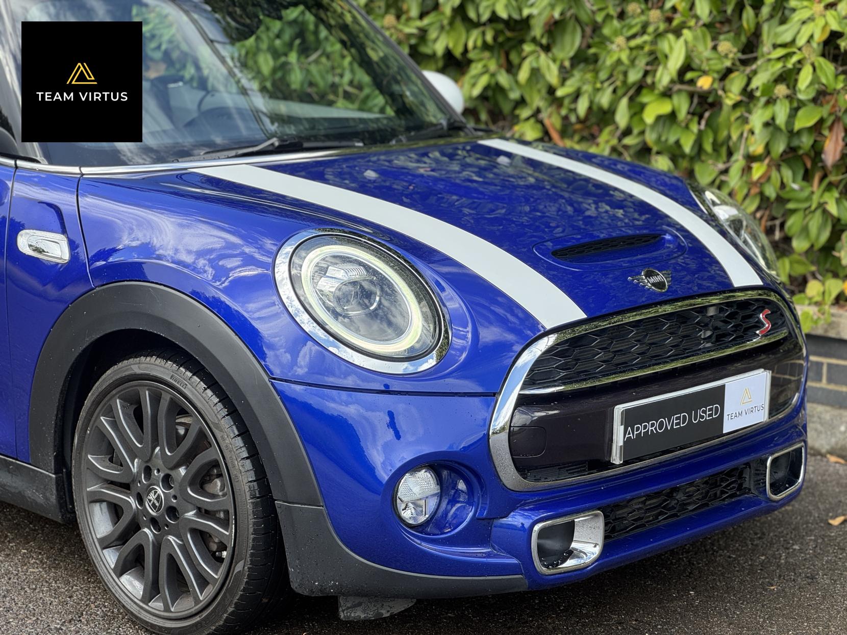 MINI Convertible 2.0 Cooper S 25th Anniversary Convertible 2dr Petrol Steptronic Euro 6 (s/s) (192 ps)
