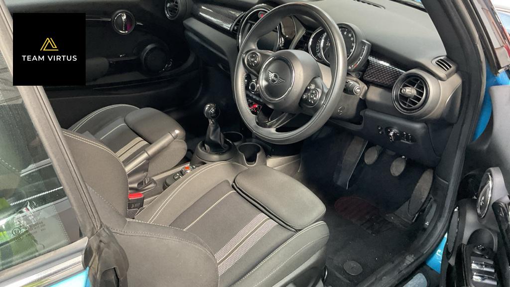 MINI Convertible 2.0 Cooper S Classic Convertible 2dr Petrol Manual Euro 6 (s/s) (192 ps)