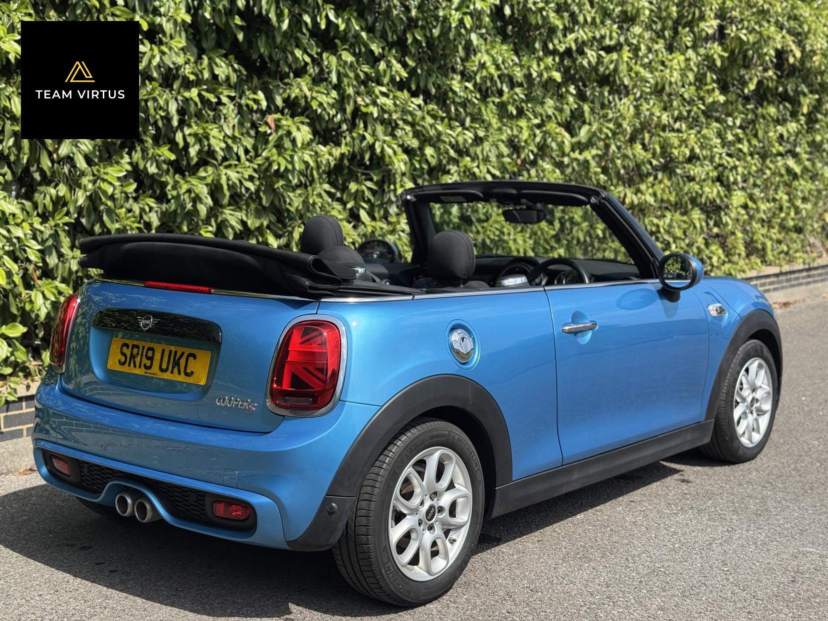 MINI Convertible 2.0 Cooper S Classic Convertible 2dr Petrol Manual Euro 6 (s/s) (192 ps)