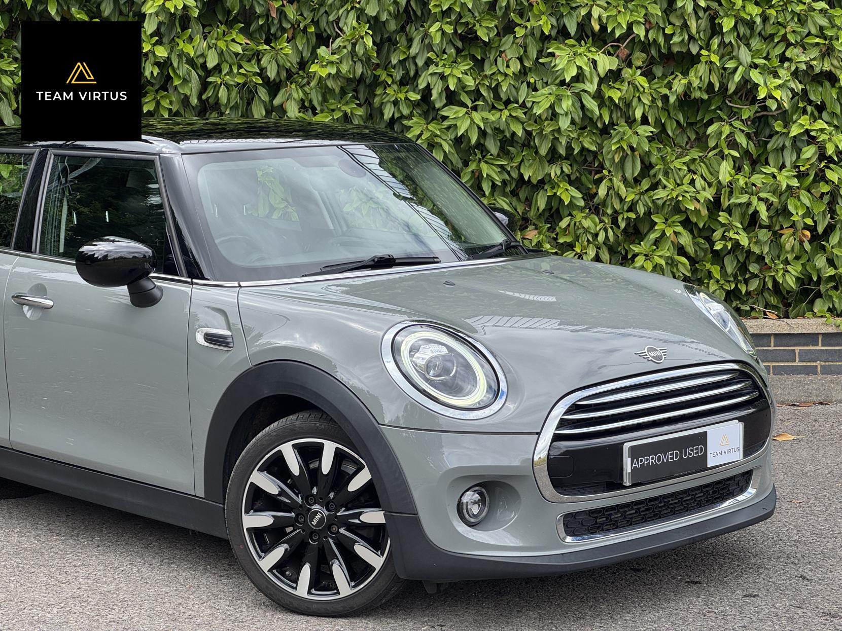 MINI Hatch 1.5 Cooper Exclusive Hatchback 5dr Petrol Manual Euro 6 (s/s) (136 ps)