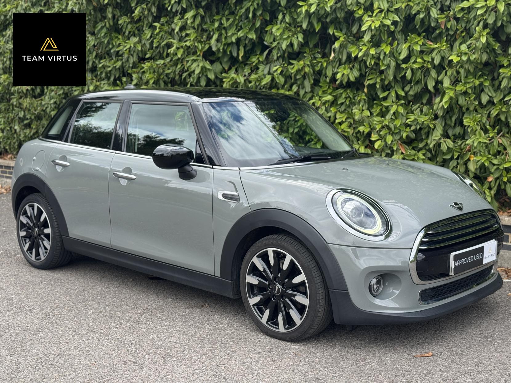 MINI Hatch 1.5 Cooper Exclusive Hatchback 5dr Petrol Manual Euro 6 (s/s) (136 ps)