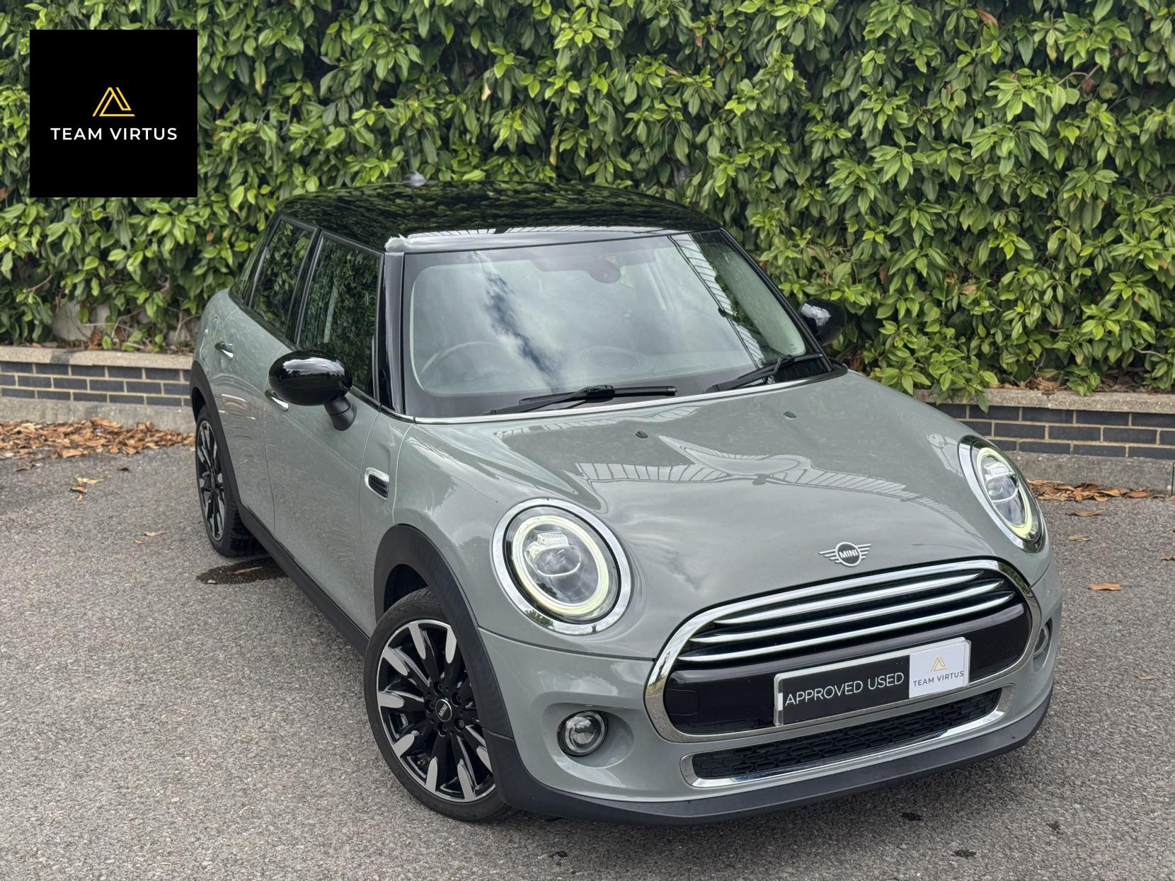 MINI Hatch 1.5 Cooper Exclusive Hatchback 5dr Petrol Manual Euro 6 (s/s) (136 ps)